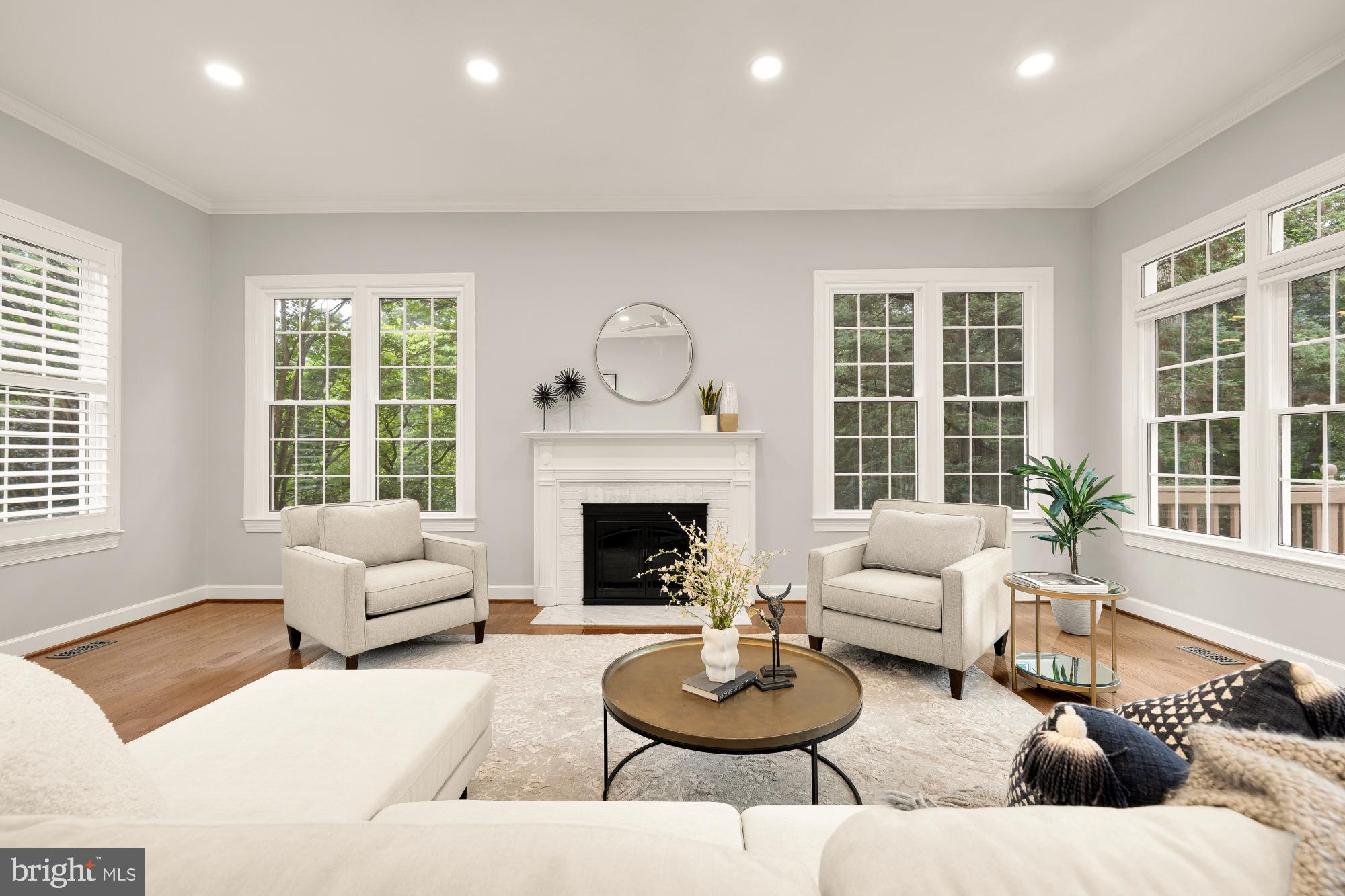 SPRINGWOOD - Residential