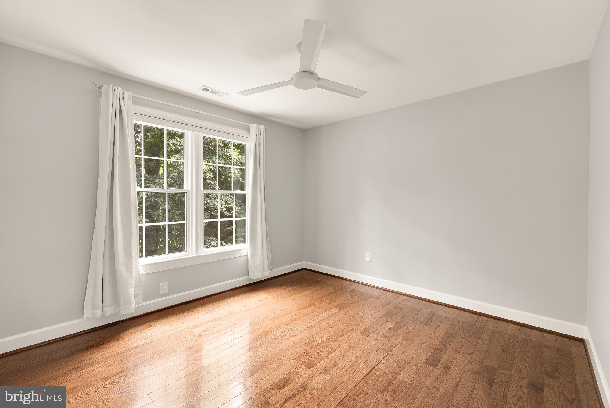 SPRINGWOOD - Residential