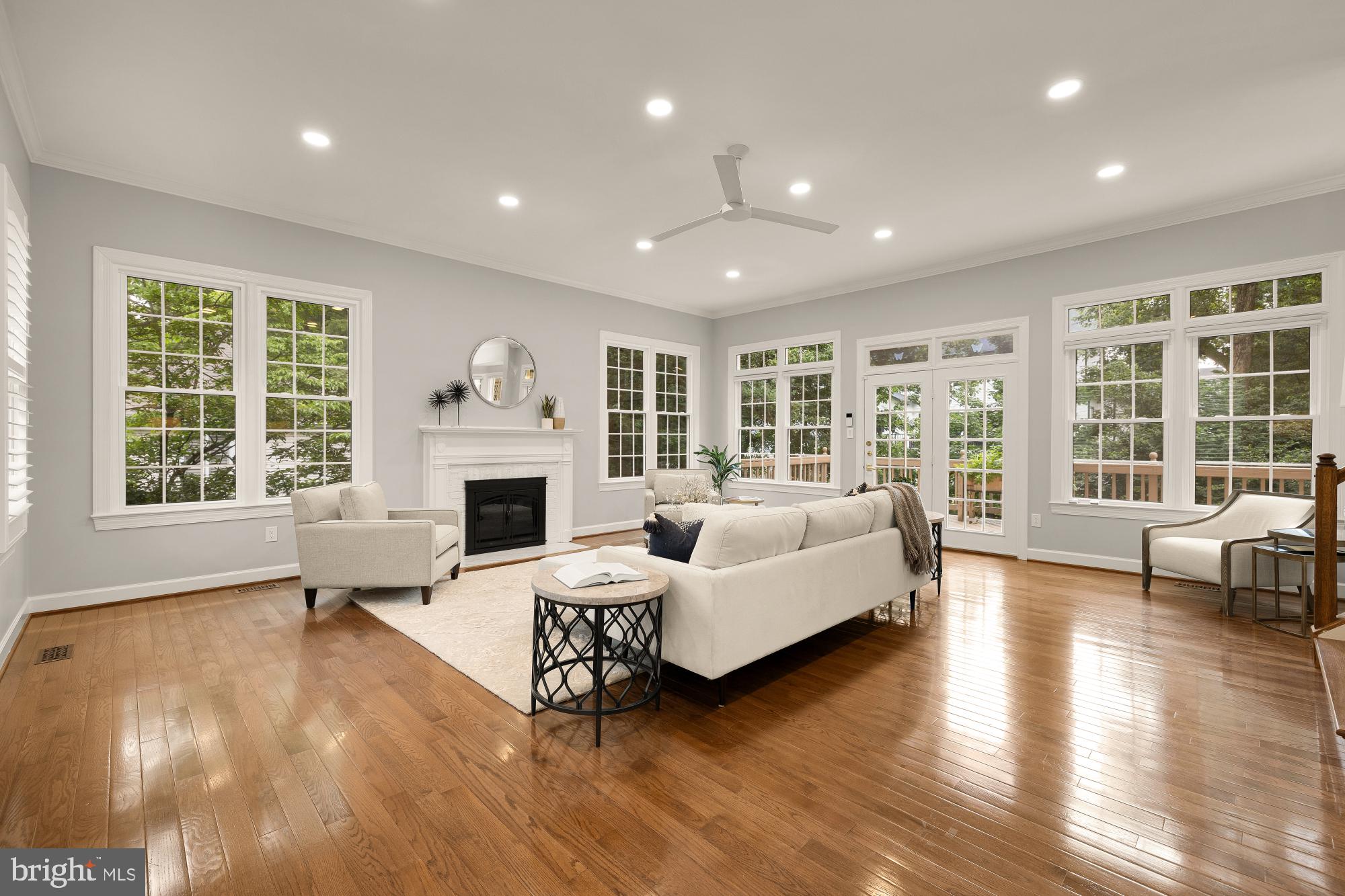 SPRINGWOOD - Residential