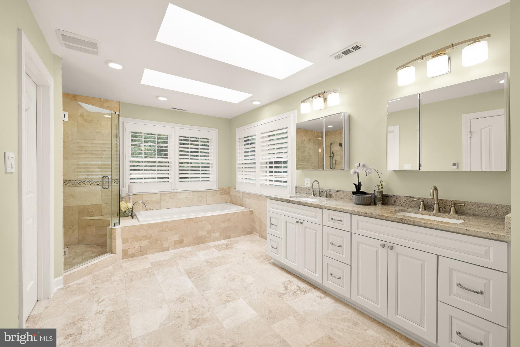 SPRINGWOOD - Residential