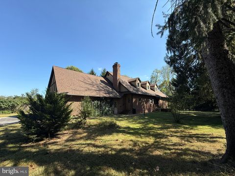 1 BARNITZ ROAD CARLISLE PA 17015
