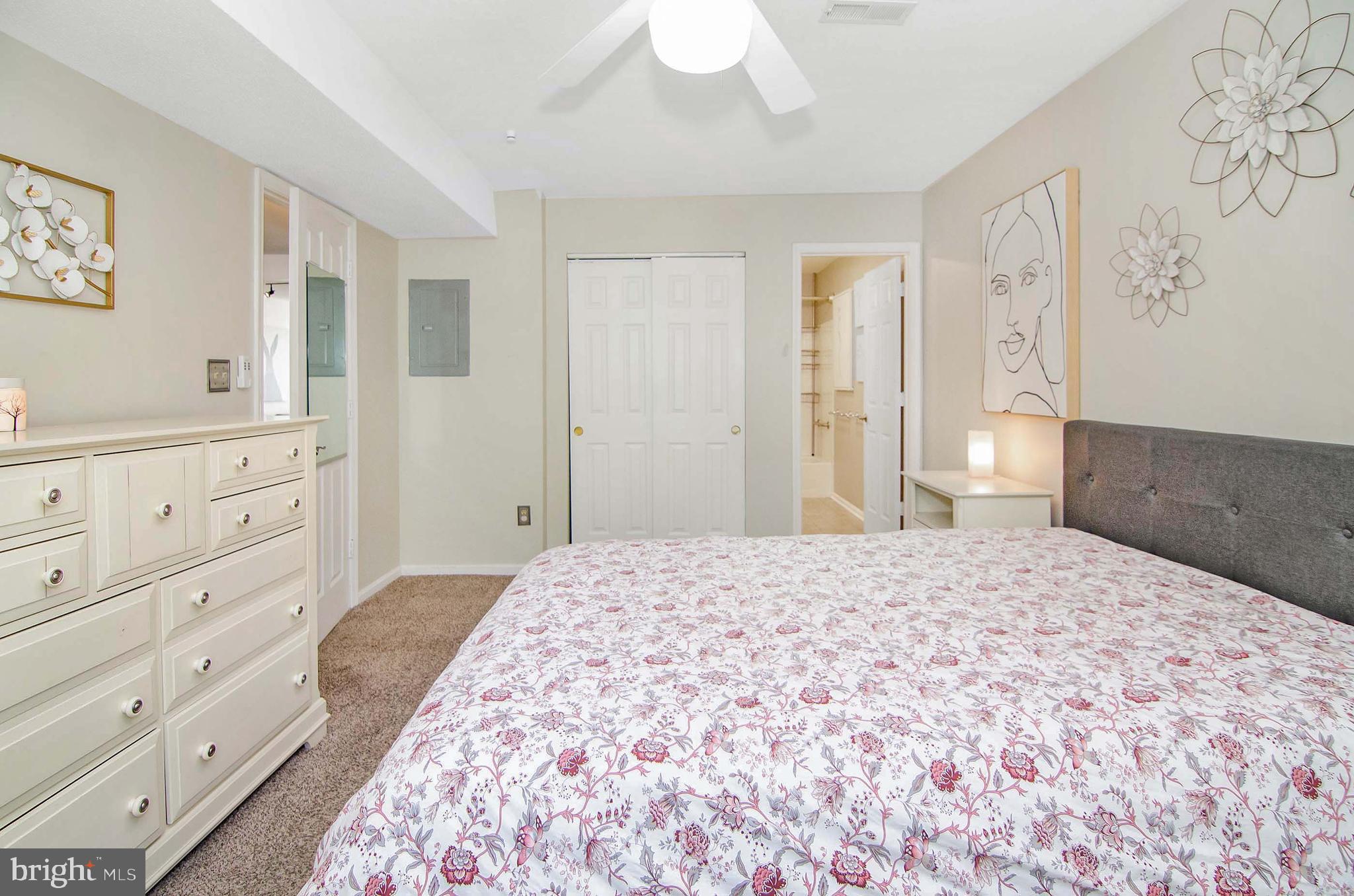 TOMES LANDING - Residential