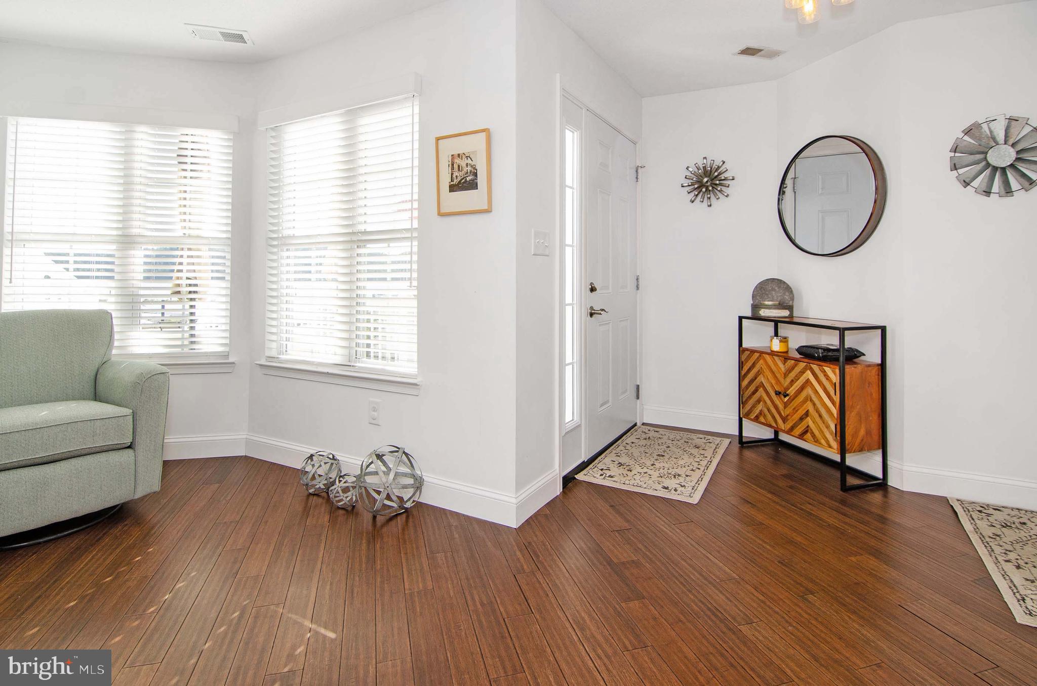 TOMES LANDING - Residential