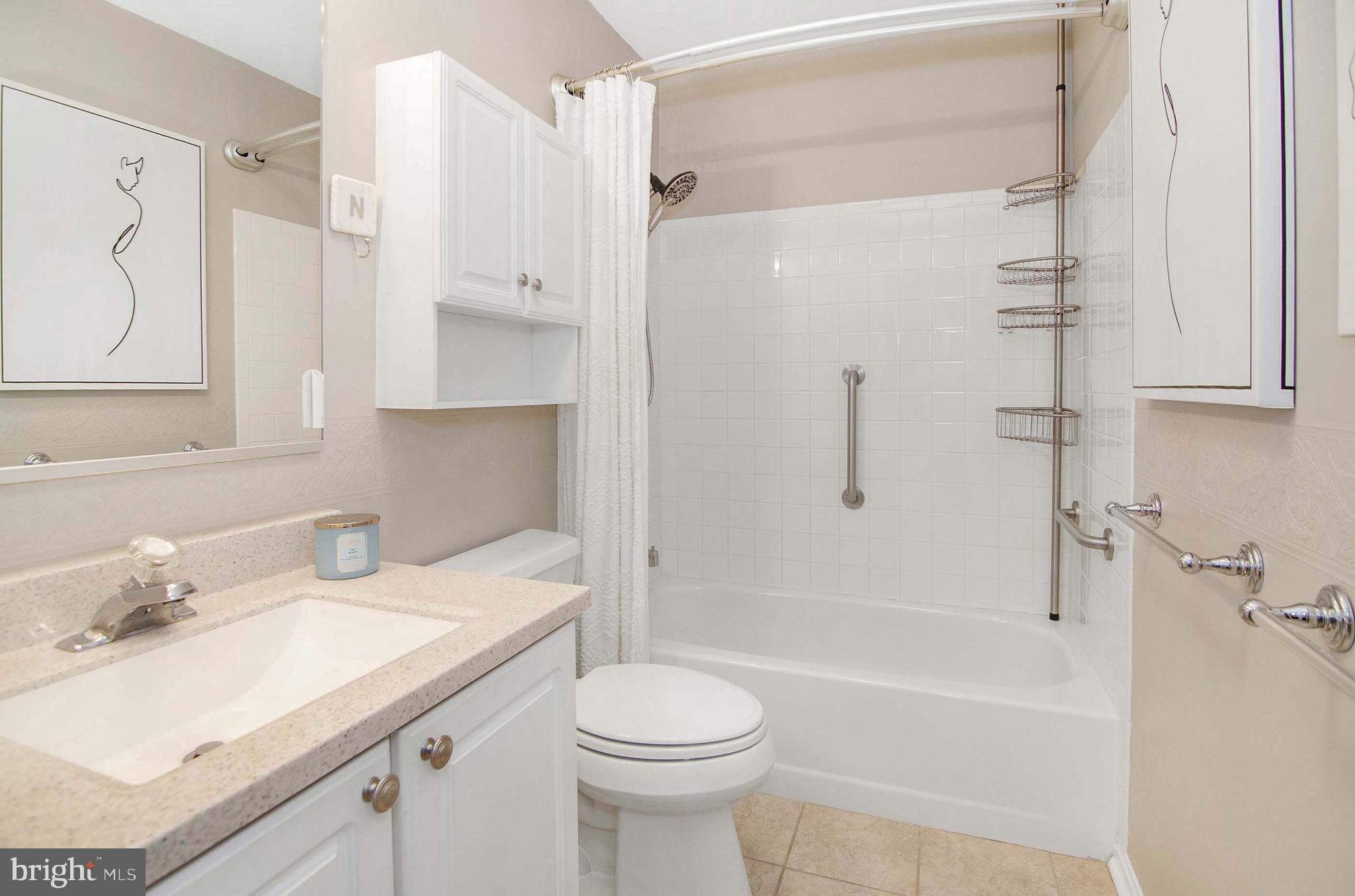 TOMES LANDING - Residential