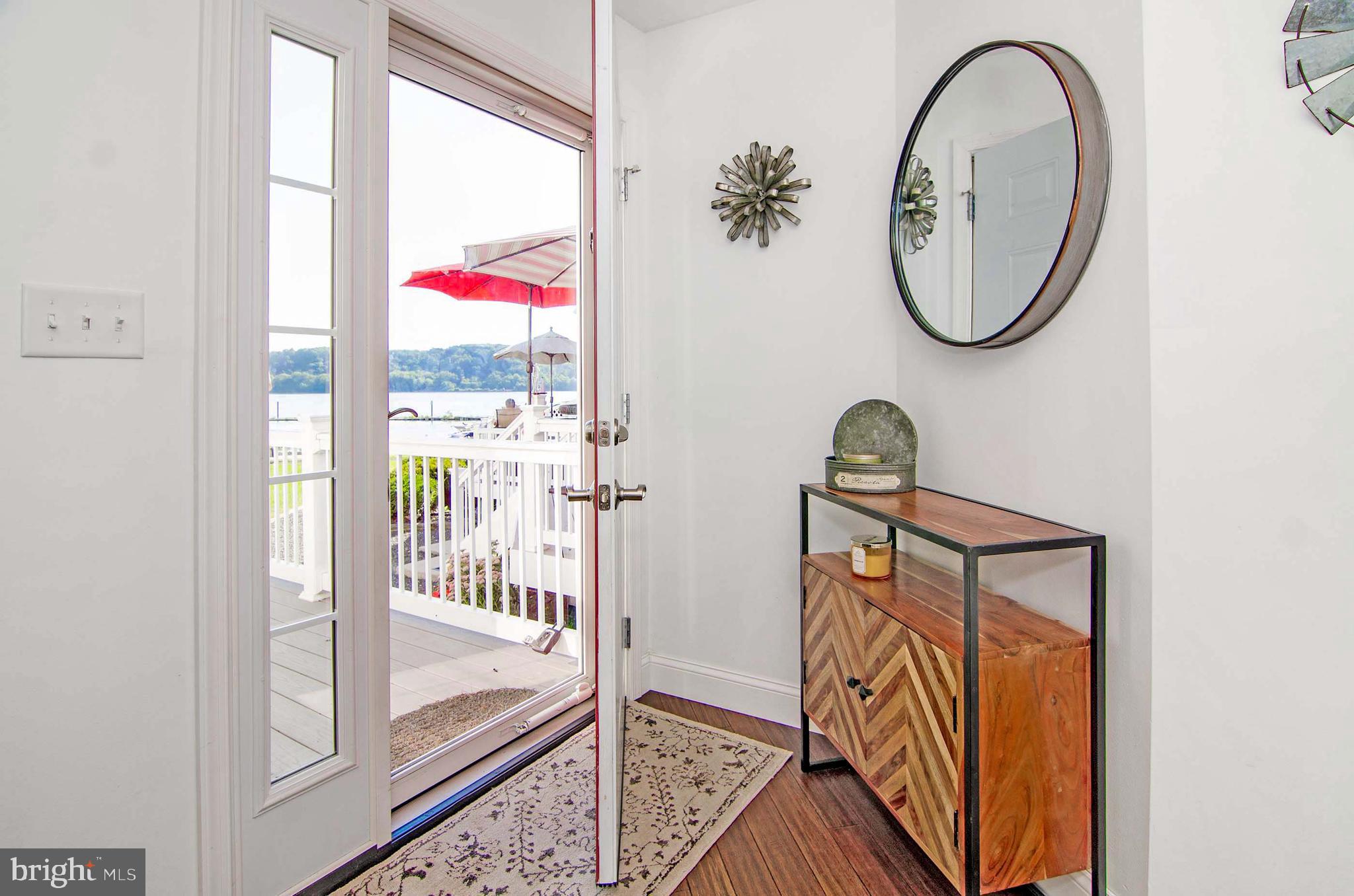 TOMES LANDING - Residential