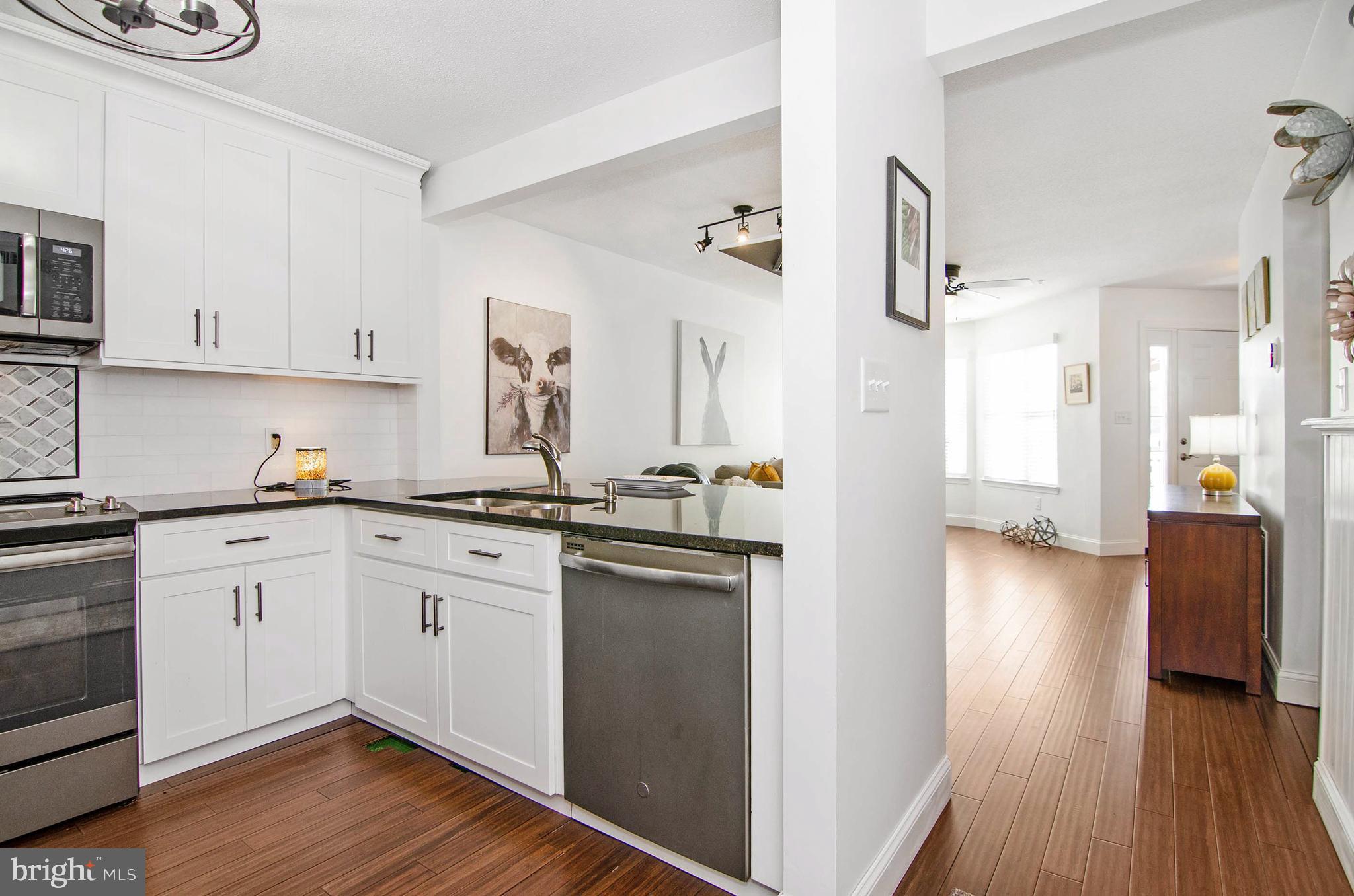 TOMES LANDING - Residential