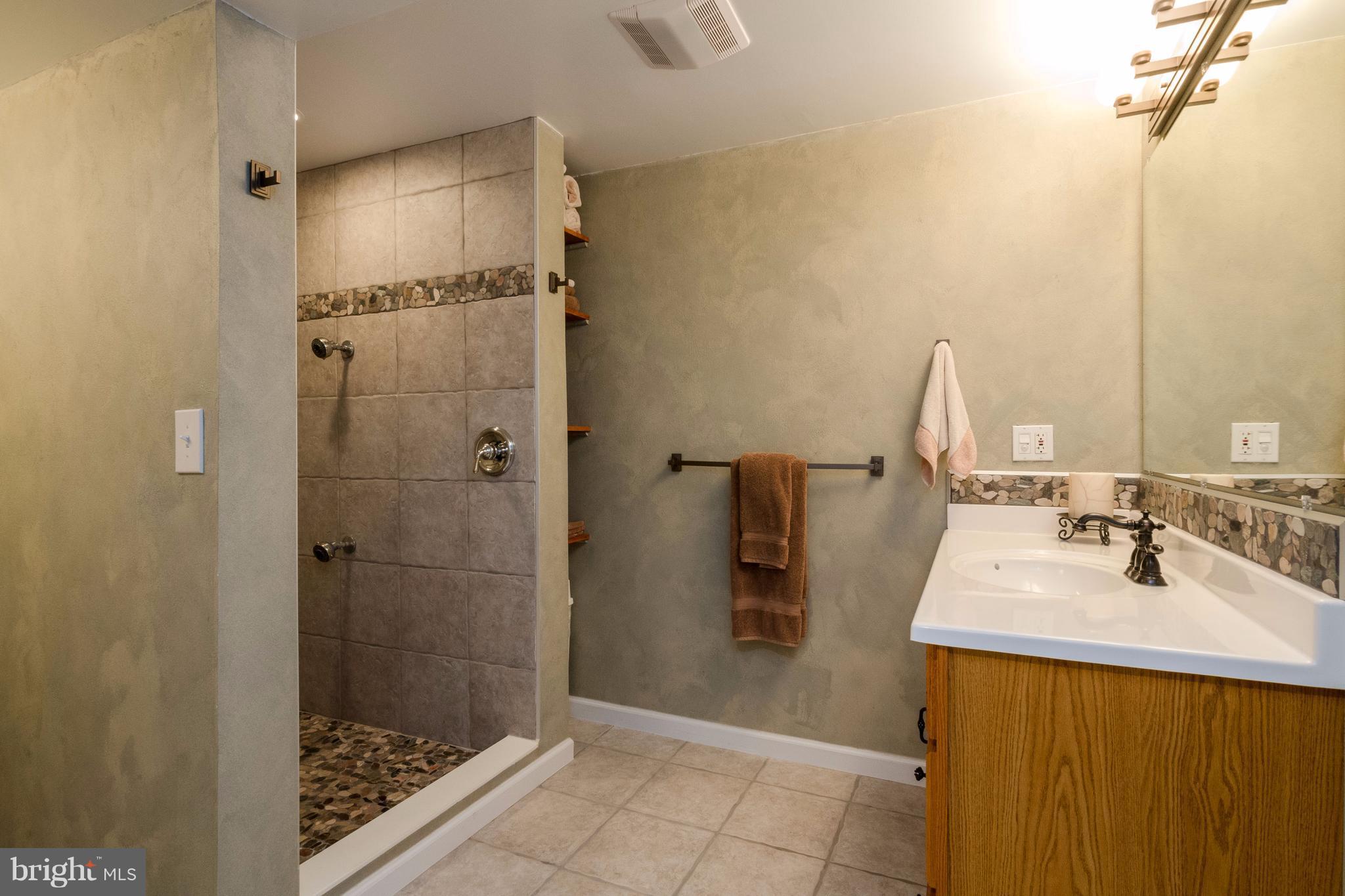 COXBYS ESTATES - Residential