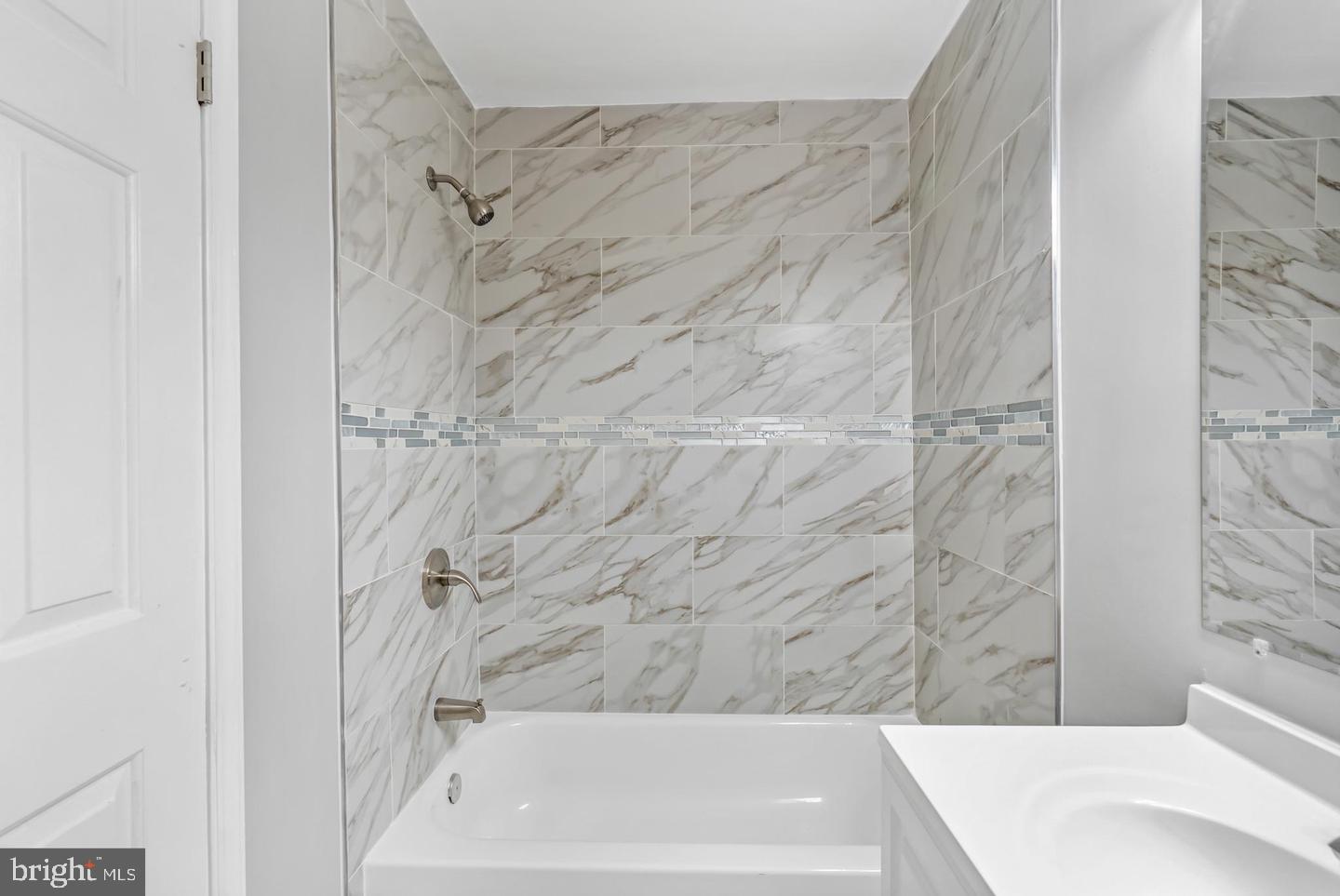 14221 DOVE CREEK WAY 202