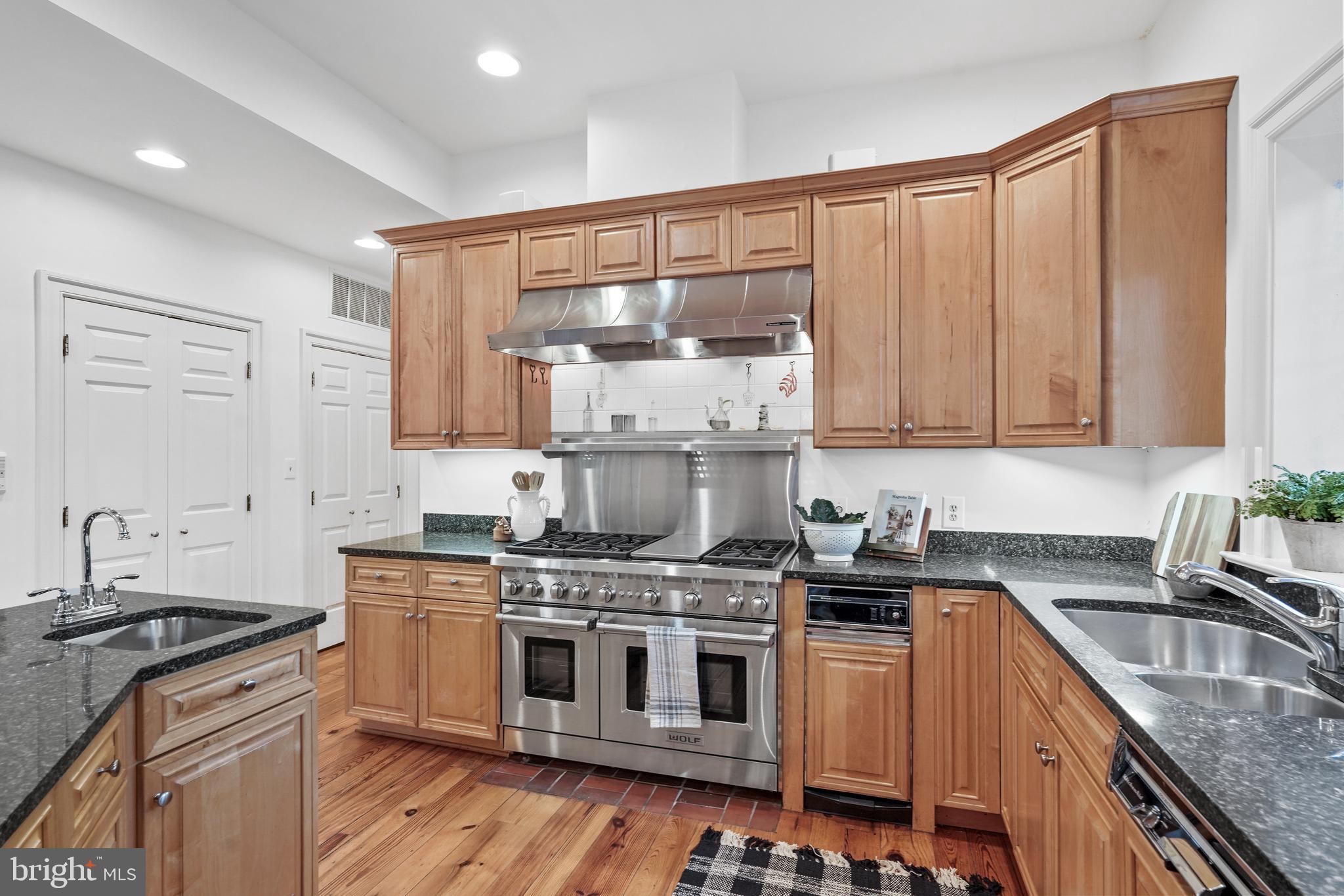 JEFFERSON PARK - Residential