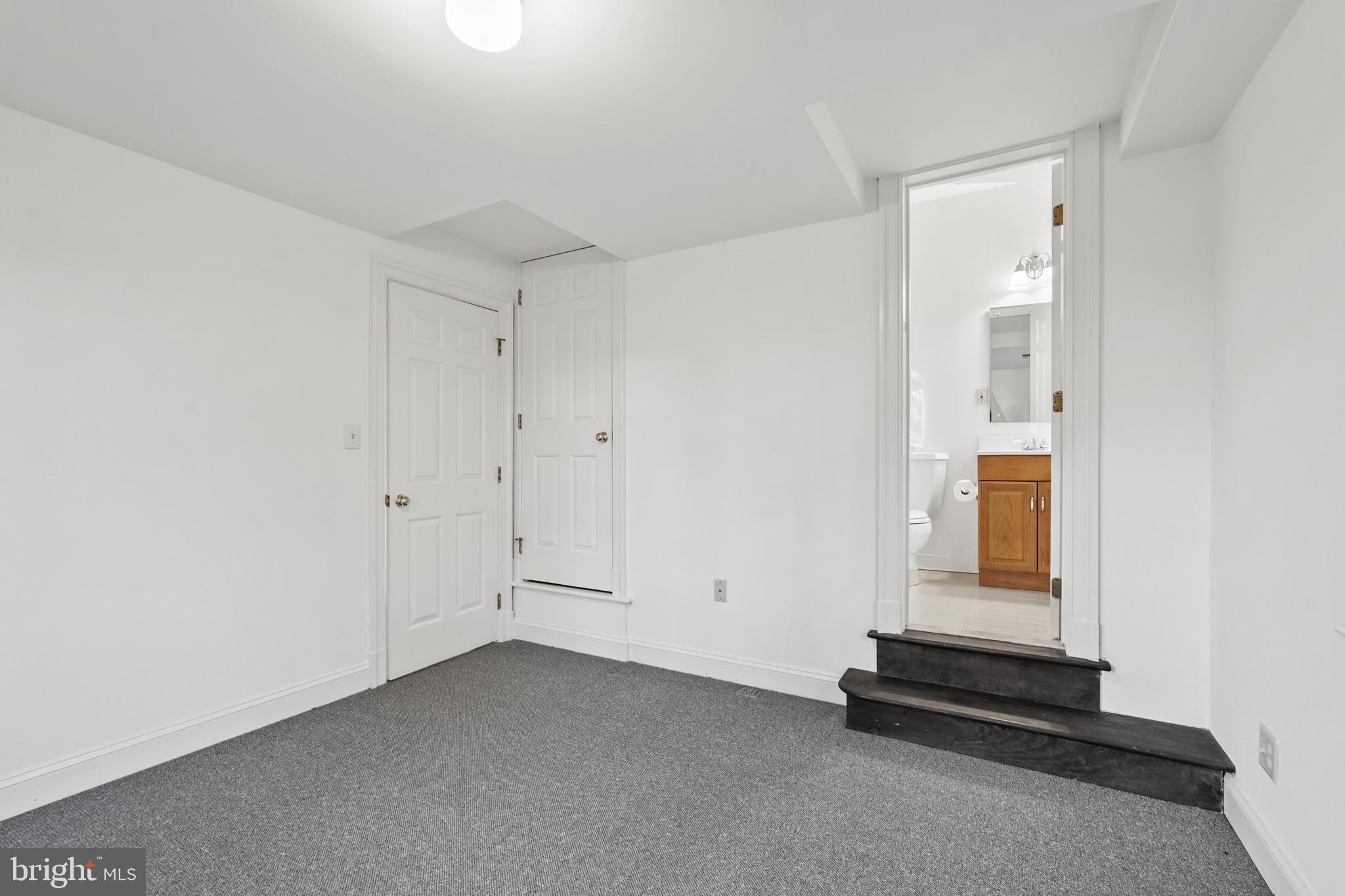 JEFFERSON PARK - Residential