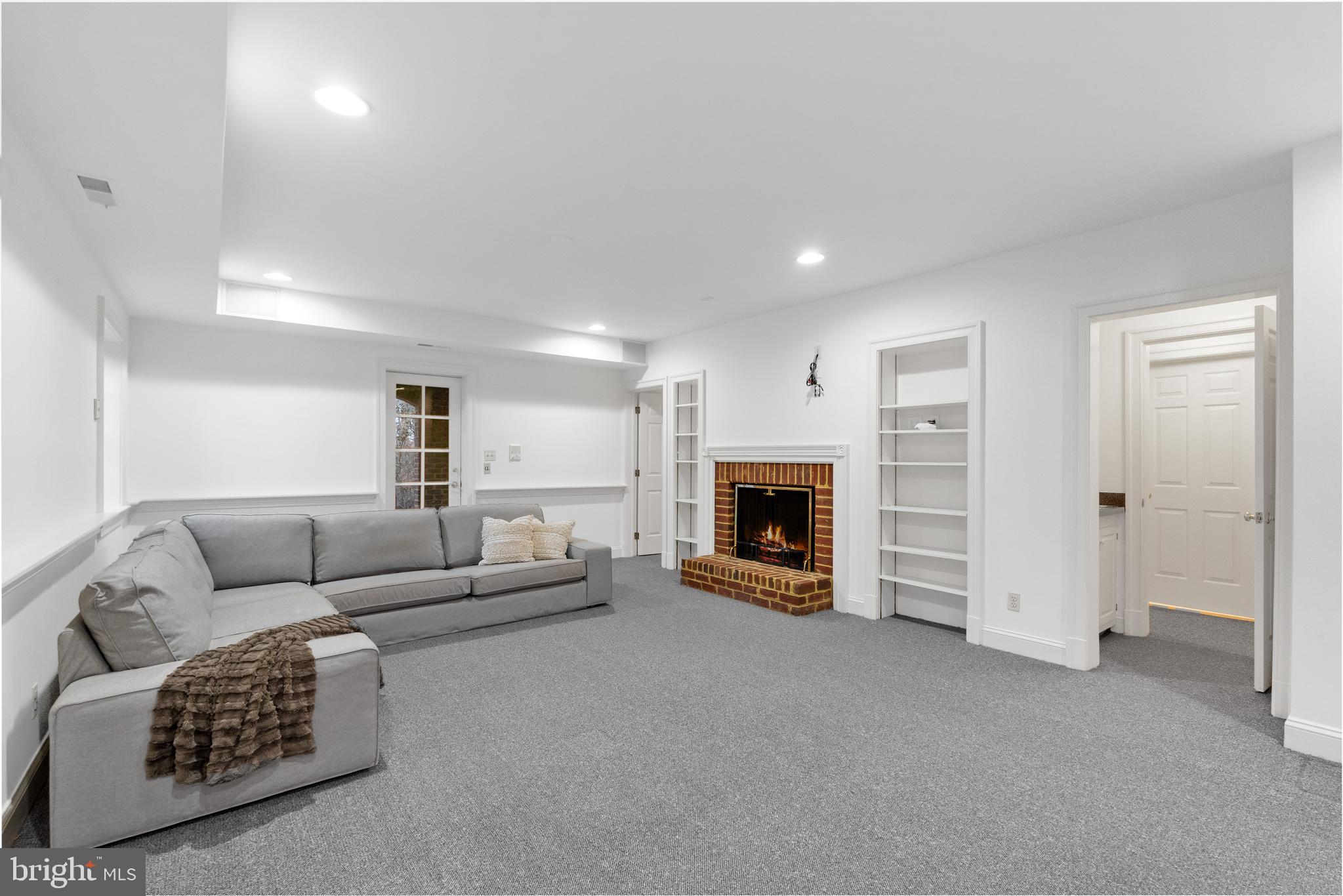 JEFFERSON PARK - Residential