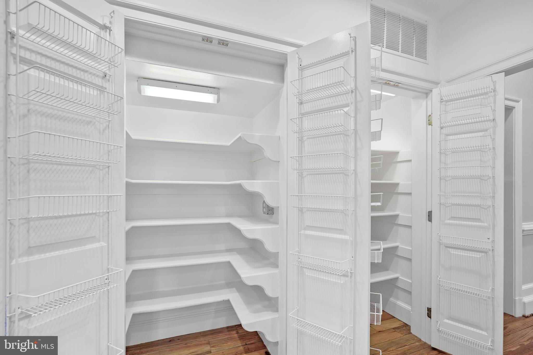 JEFFERSON PARK - Residential