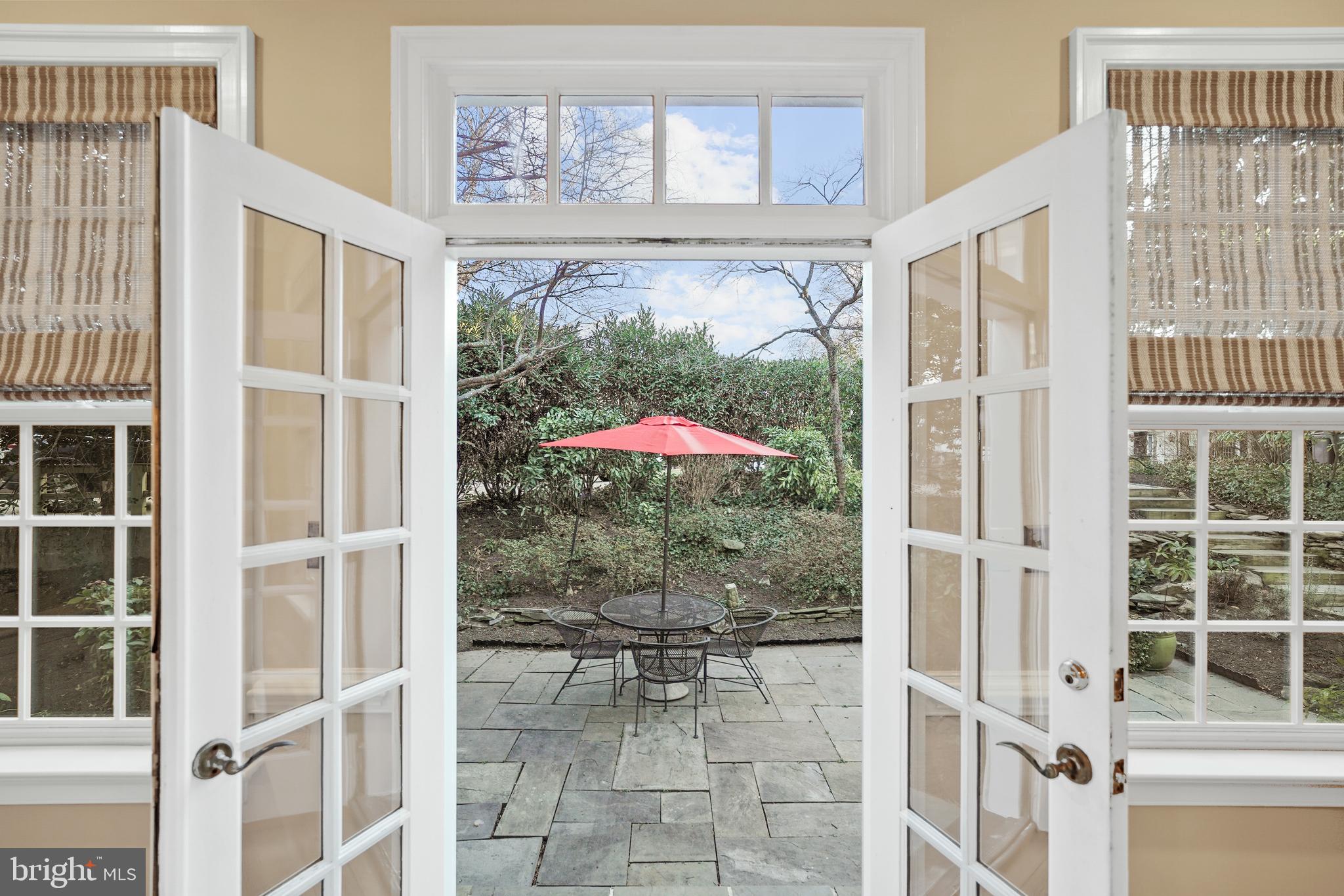 JEFFERSON PARK - Residential