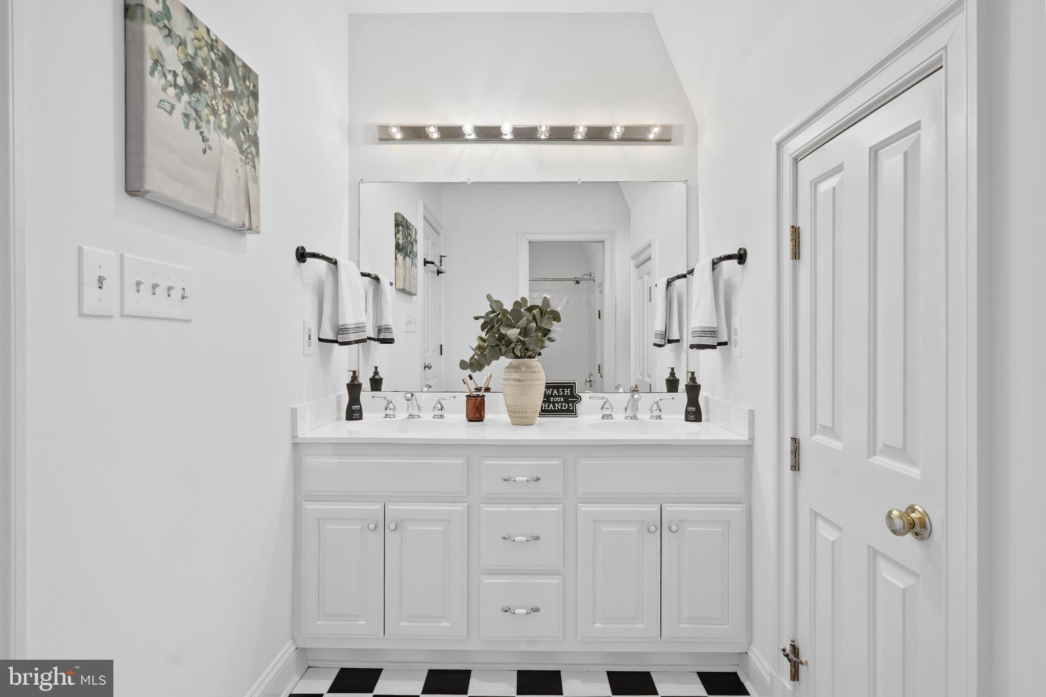 JEFFERSON PARK - Residential