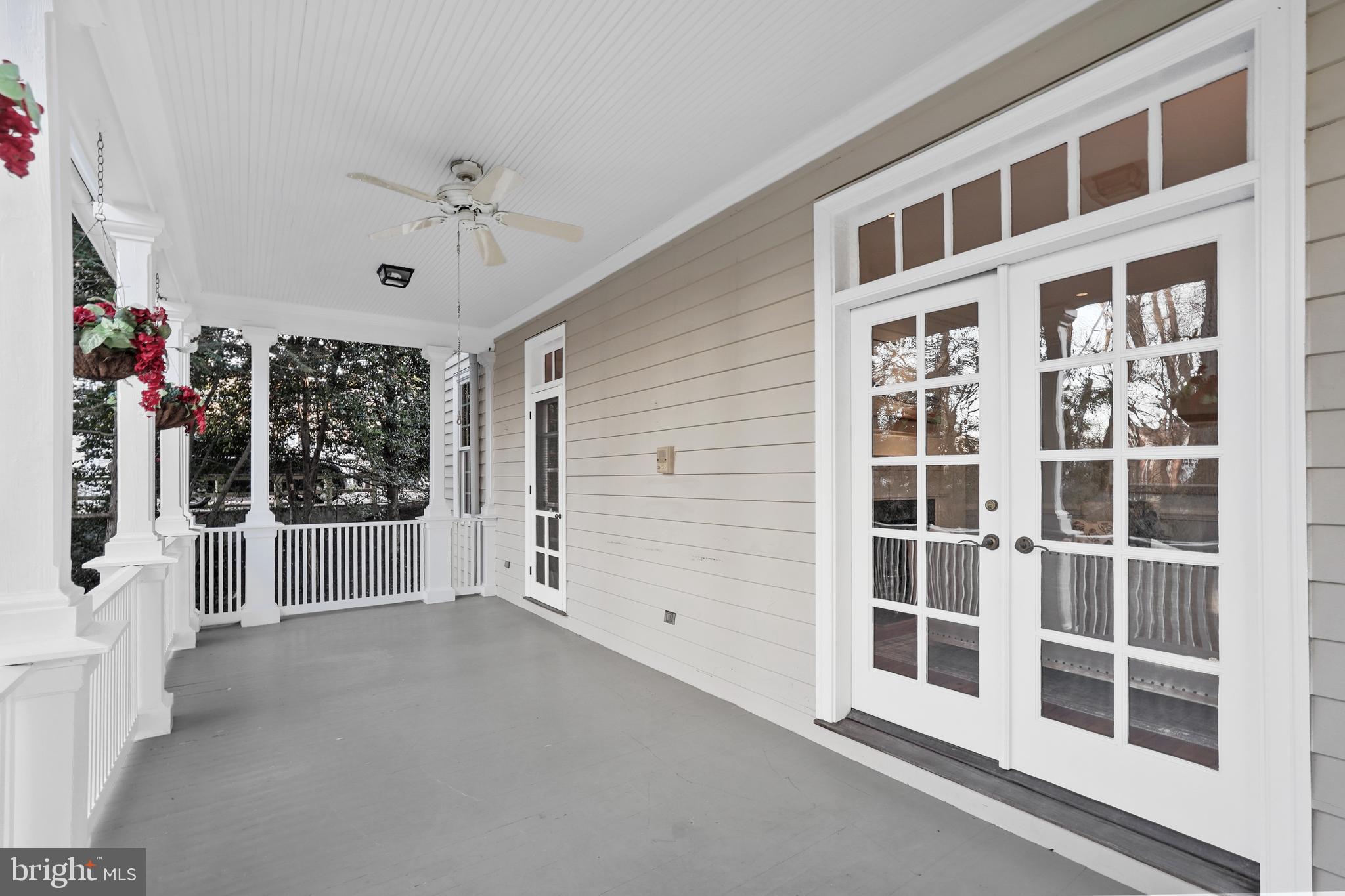 JEFFERSON PARK - Residential