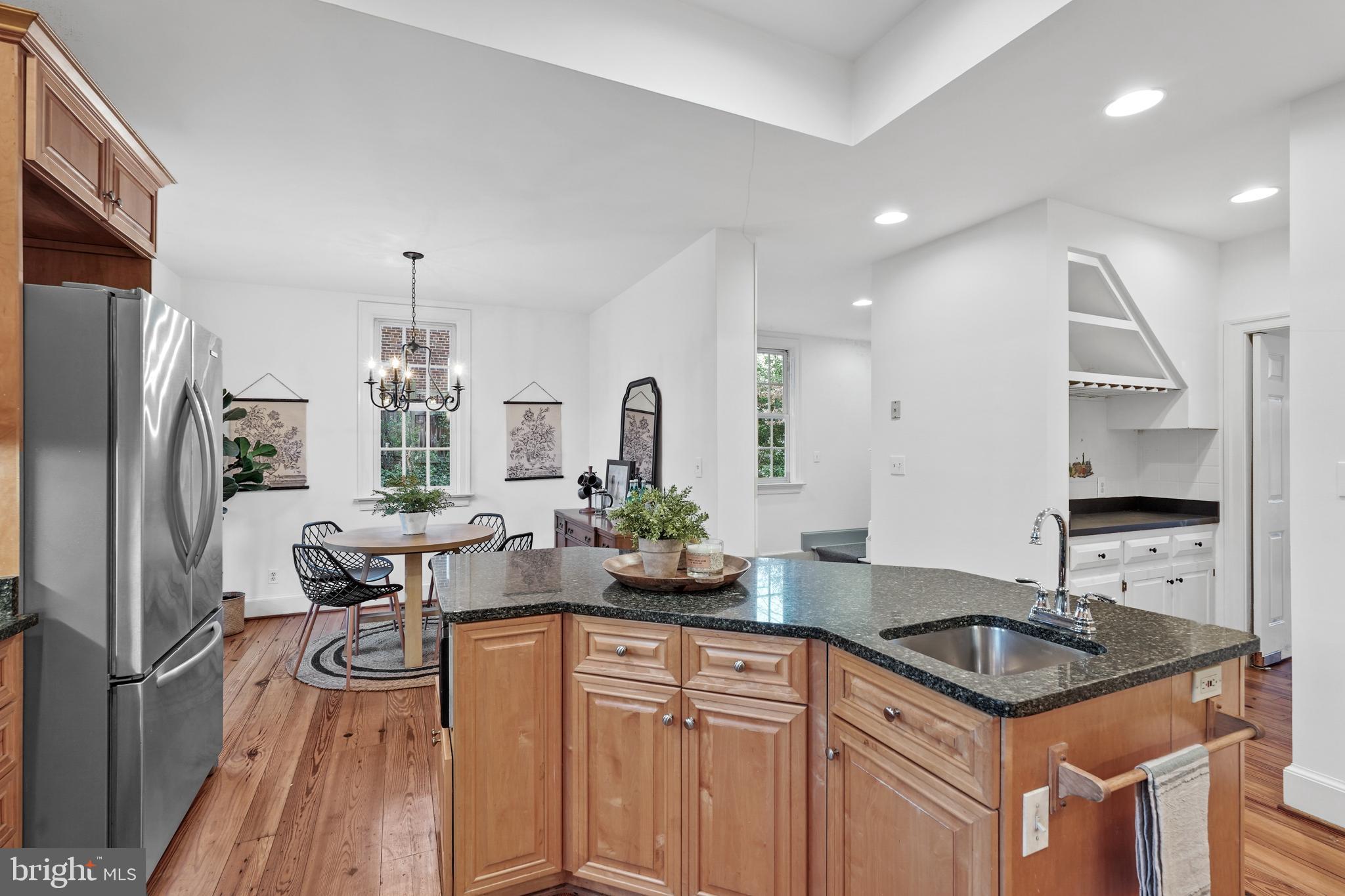 JEFFERSON PARK - Residential