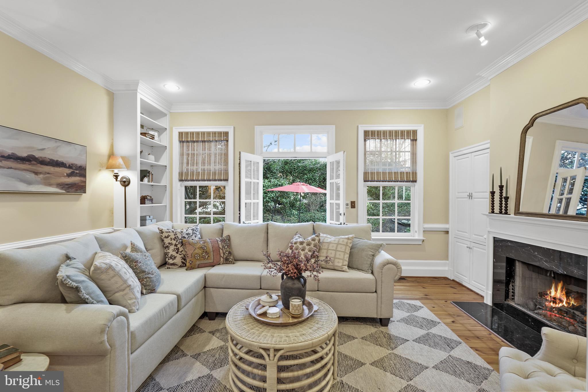 JEFFERSON PARK - Residential