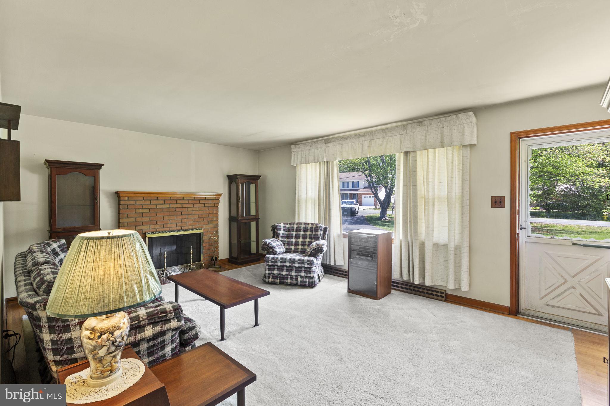 SUN VALLEY ESTATES - Residential