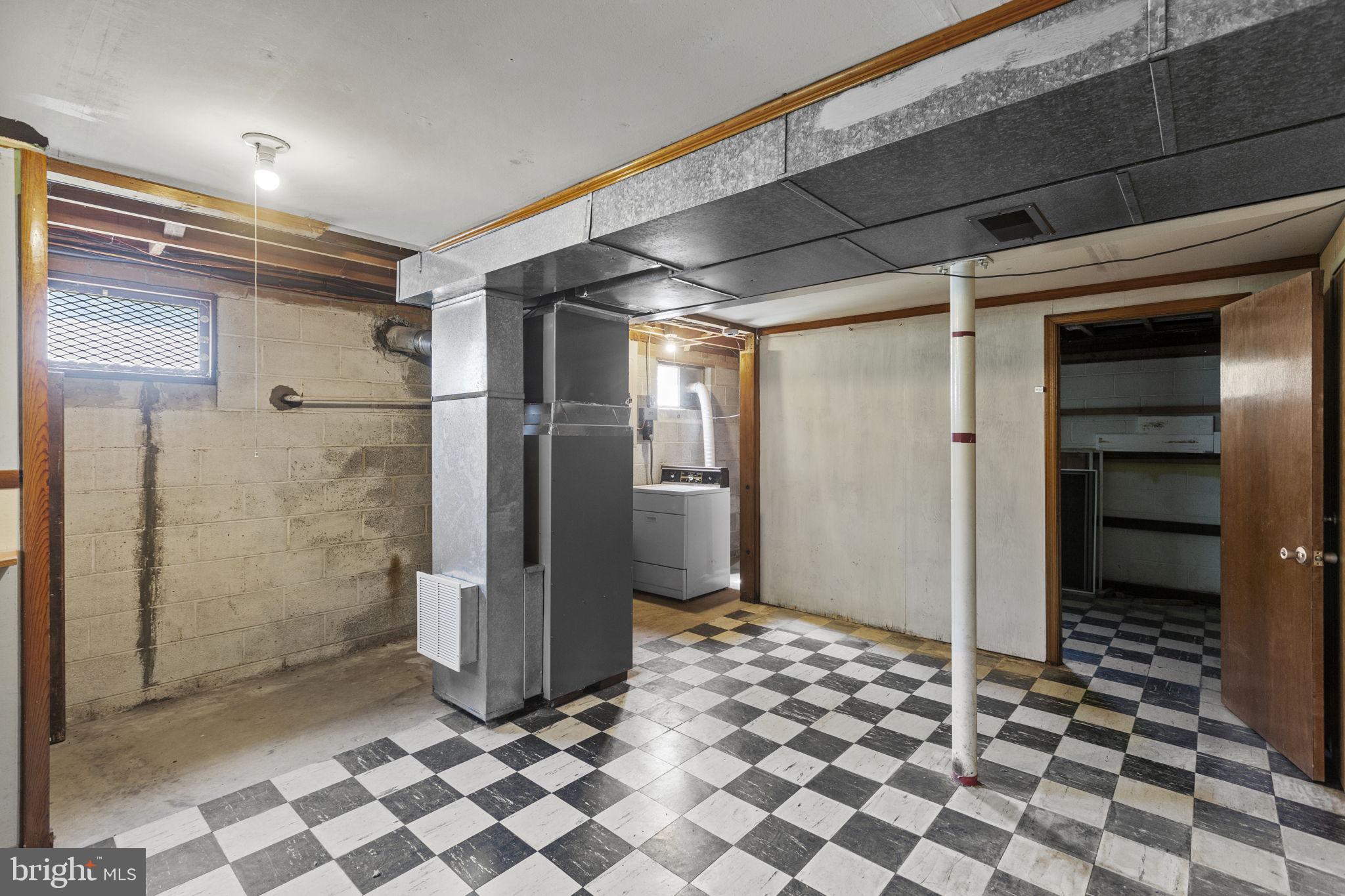 SUN VALLEY ESTATES - Residential