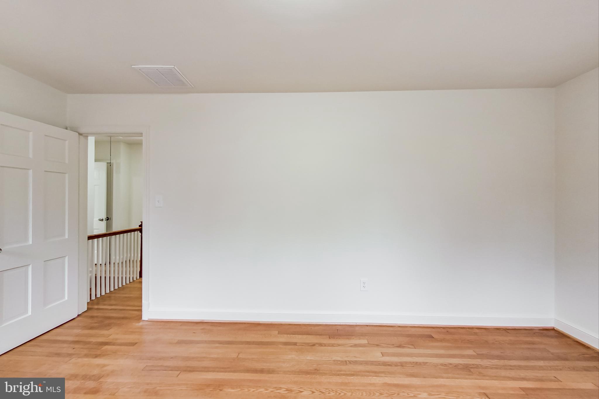 WOODSIDE FOREST - Residential Lease