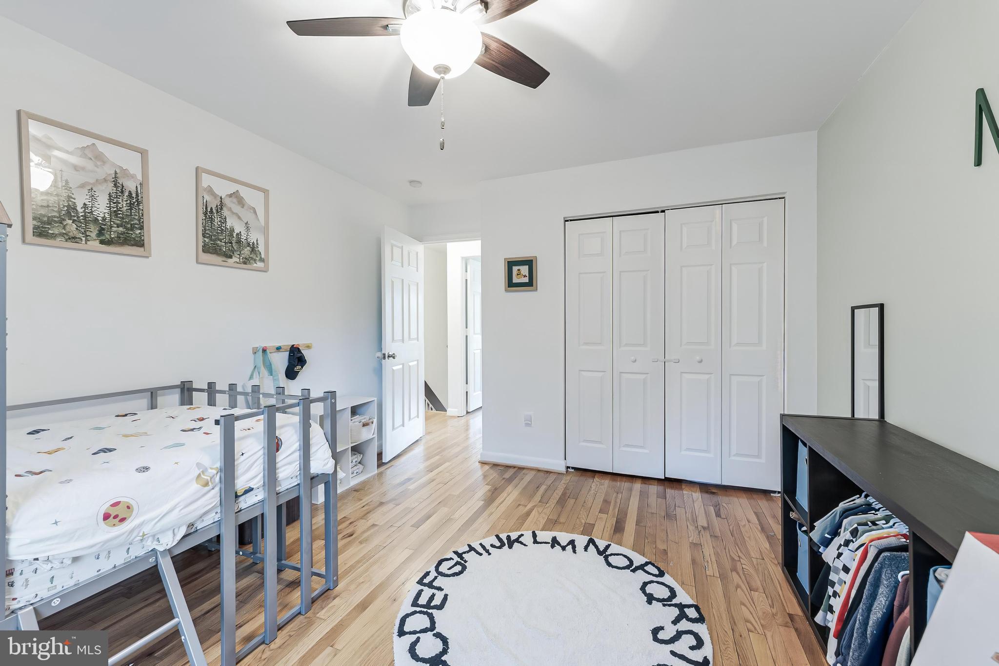 RESTON - Residential