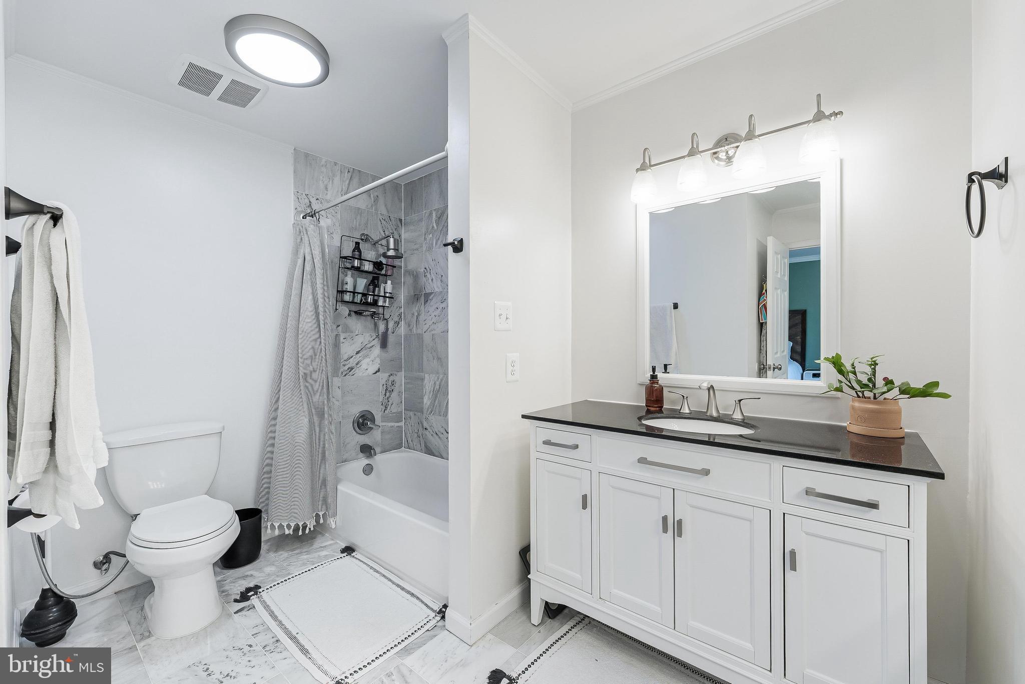 RESTON - Residential