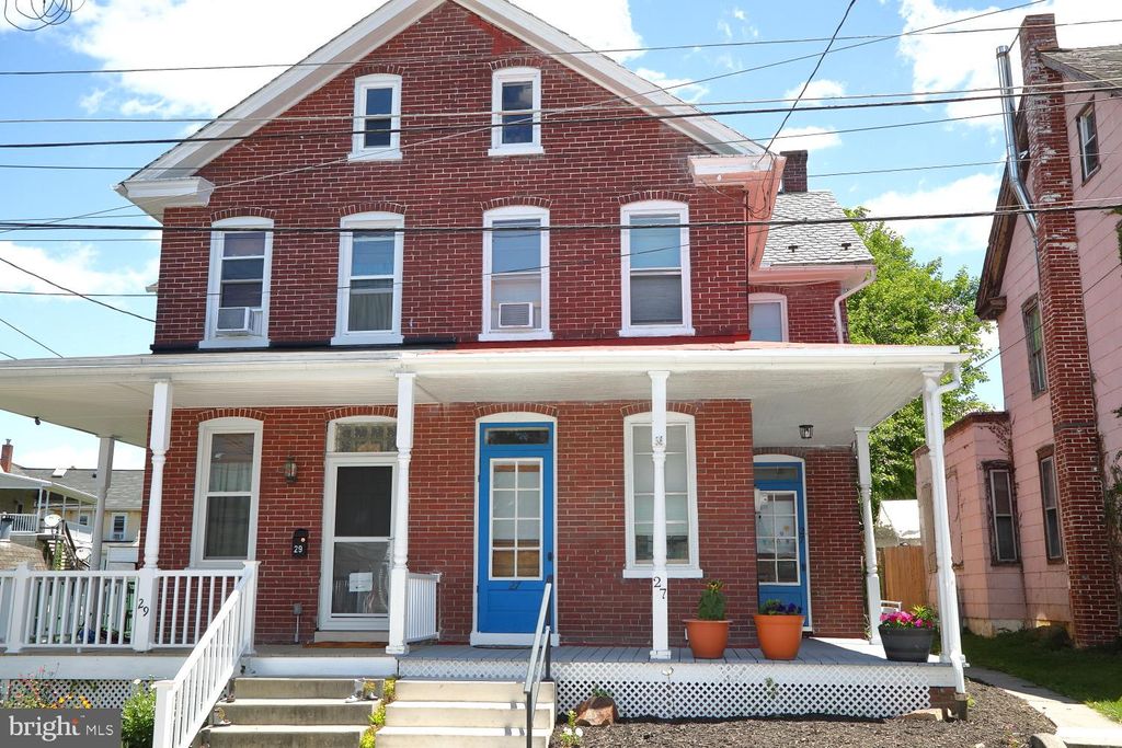 Photo of 27 N Manor Street, Mountville, PA 17554 (MLS # PALA2049112)