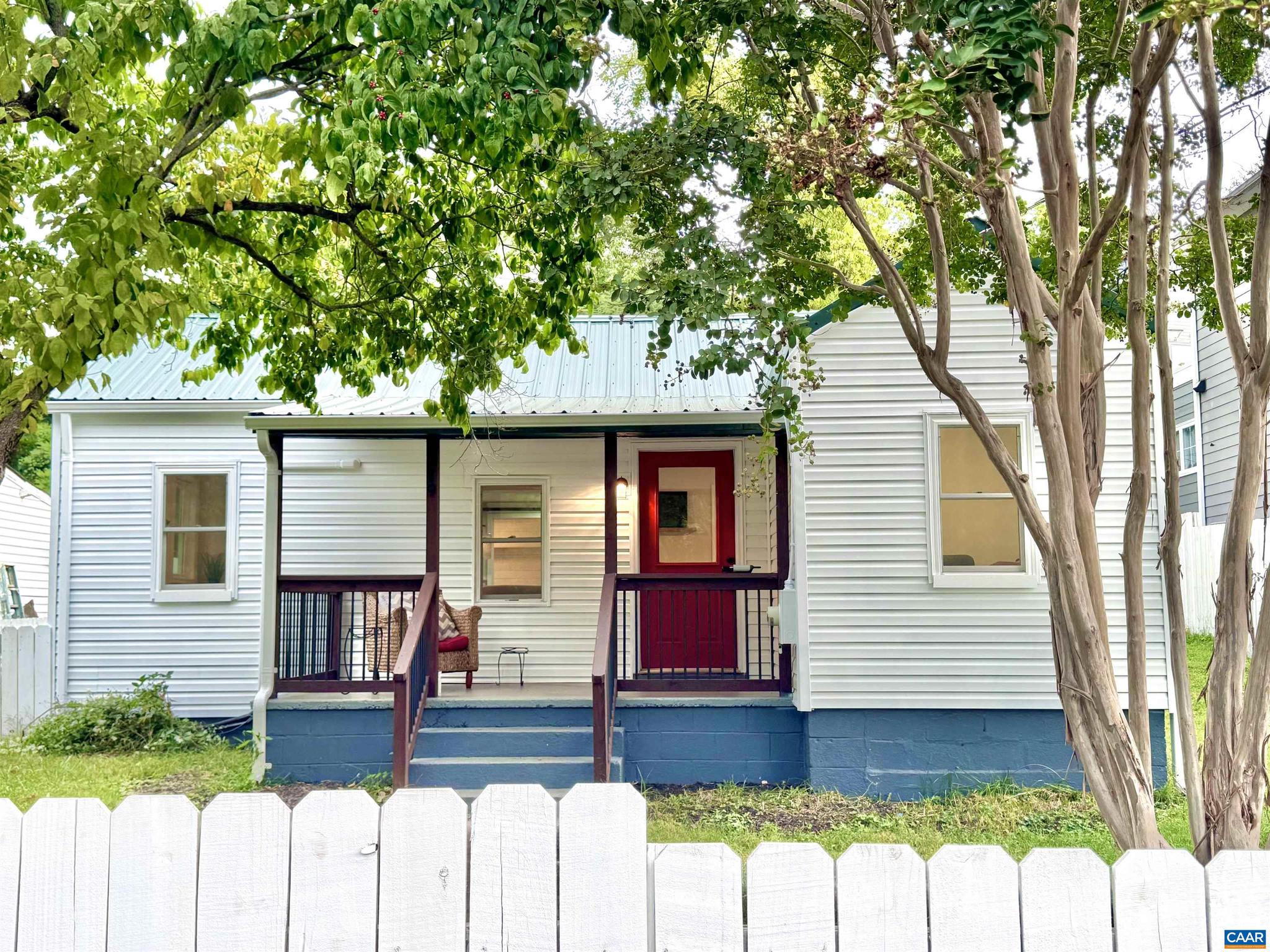 BELMONT - Residential