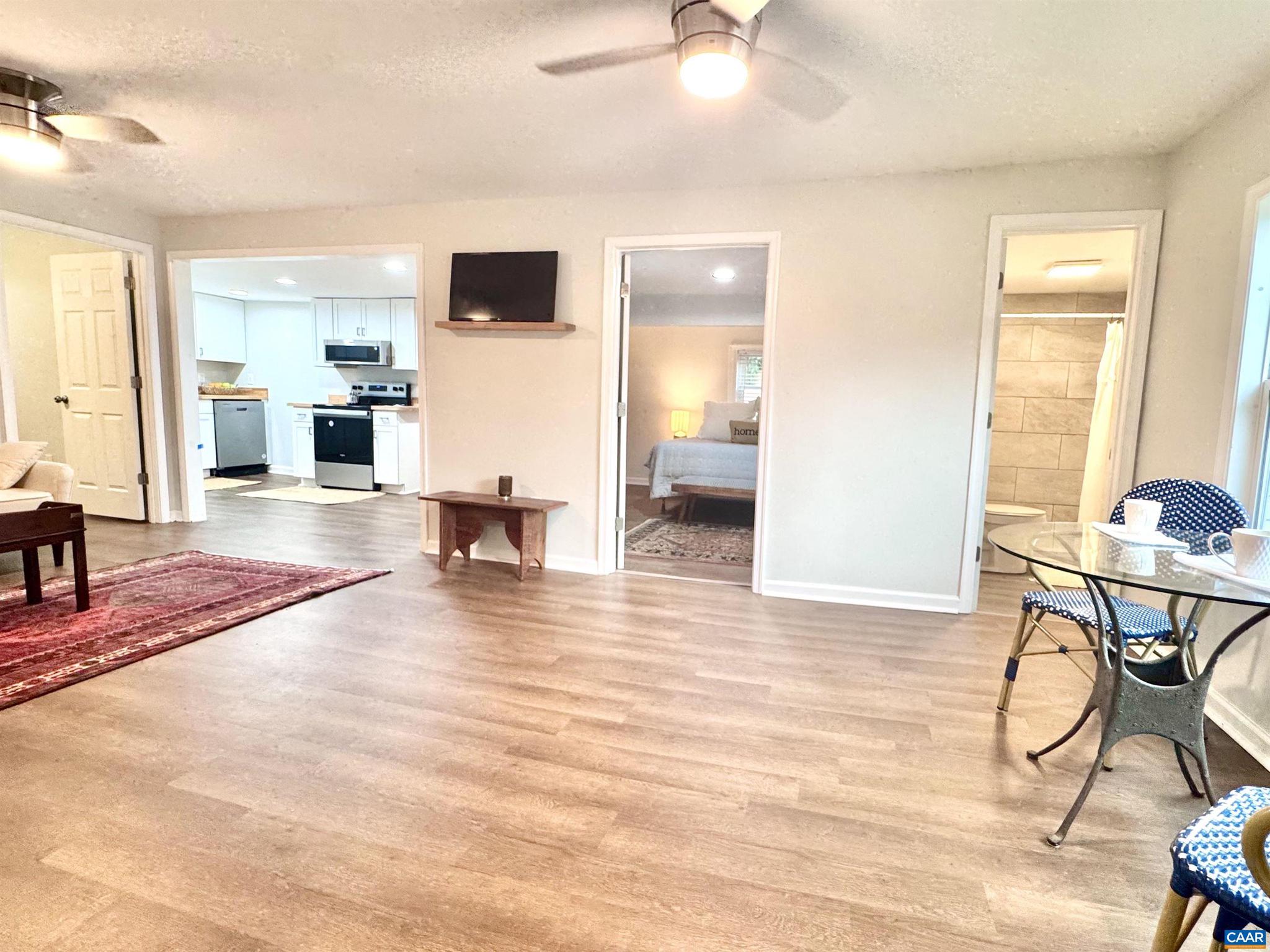 BELMONT - Residential