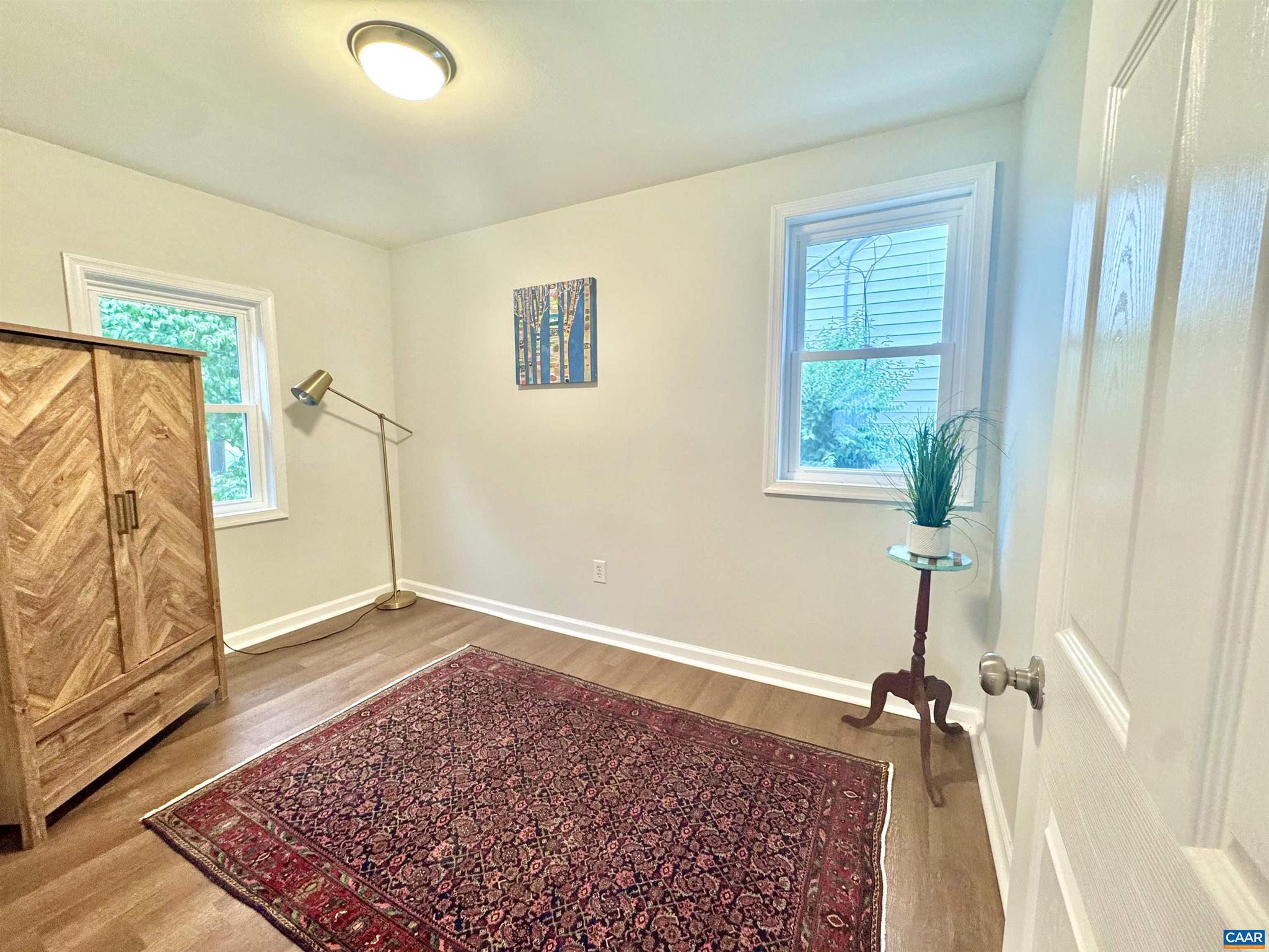 BELMONT - Residential