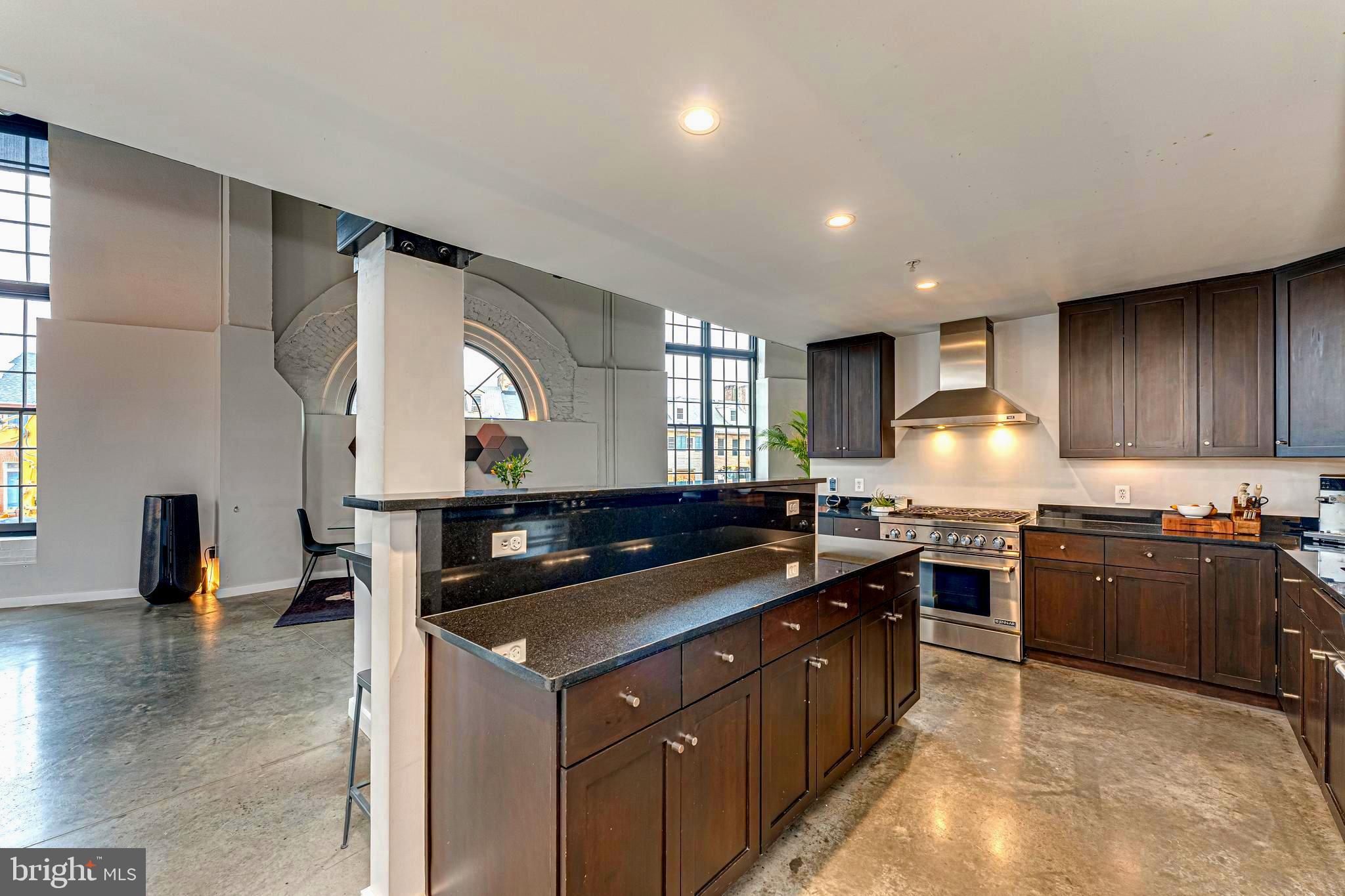 LITTLE ITALY - Residential