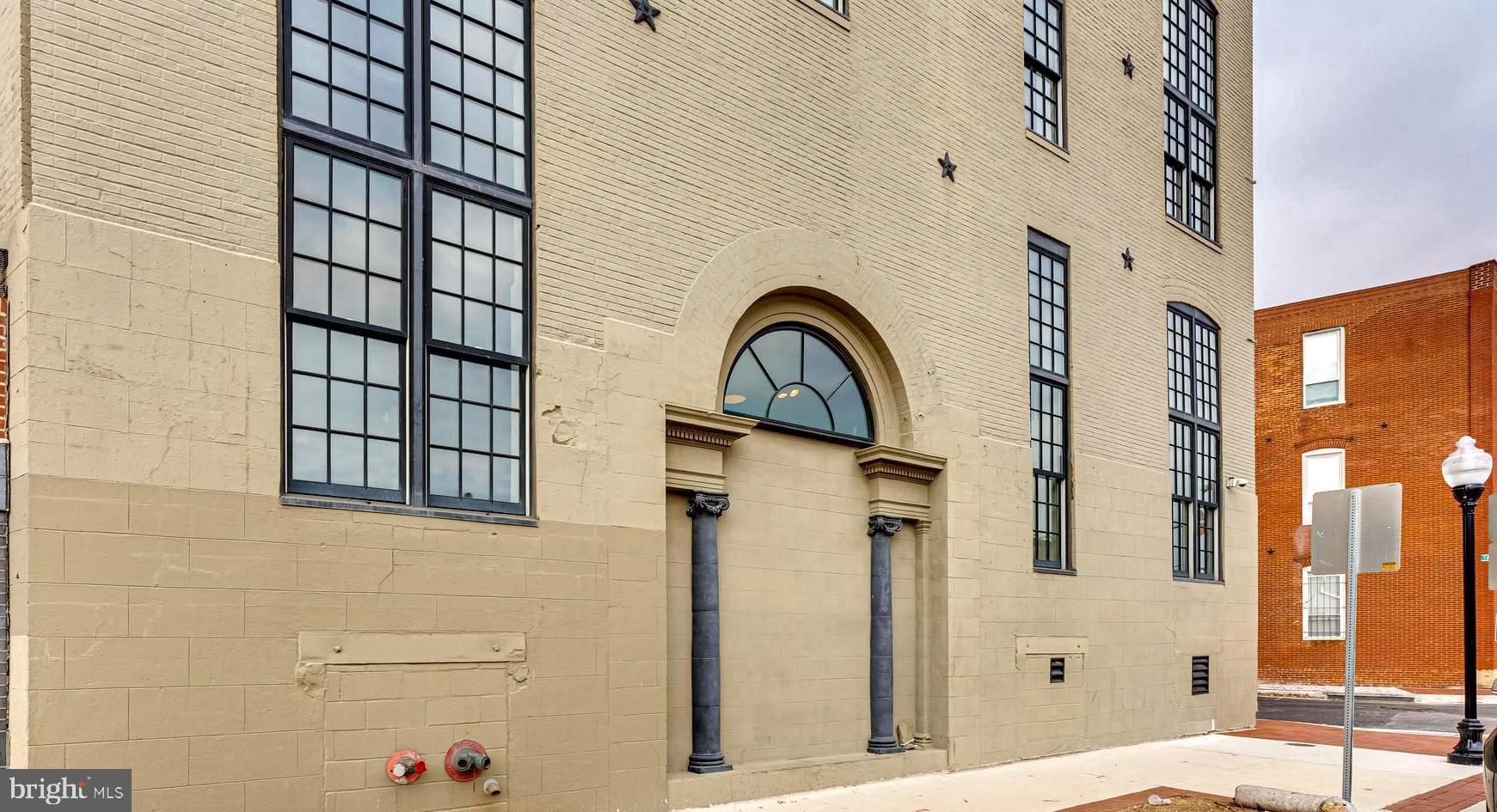 LITTLE ITALY - Residential