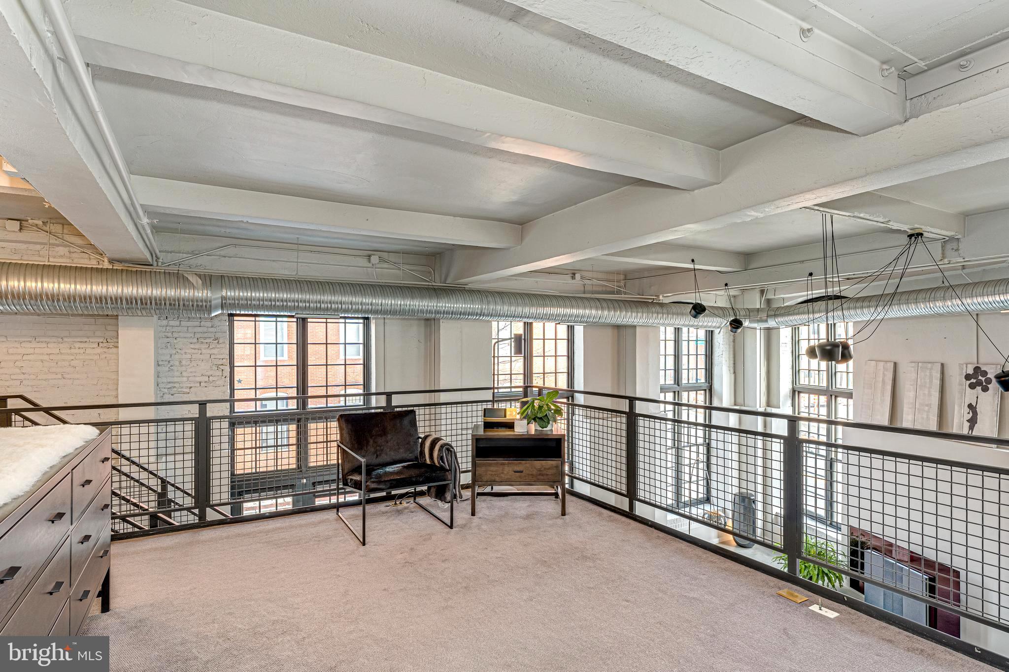 LITTLE ITALY - Residential