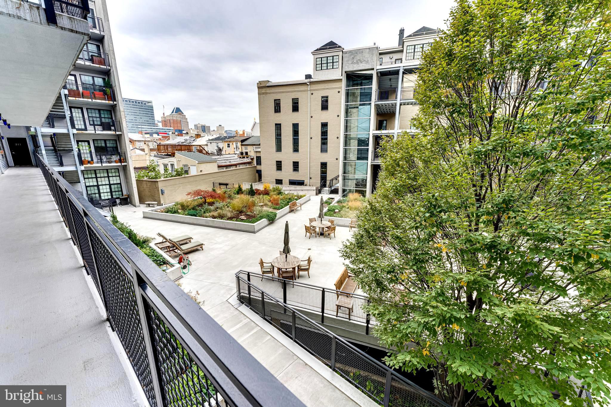 LITTLE ITALY - Residential