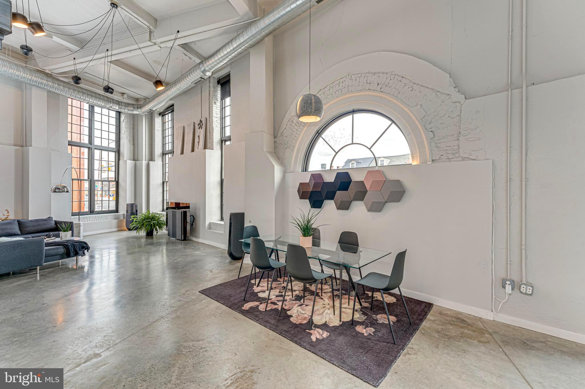 LITTLE ITALY - Residential