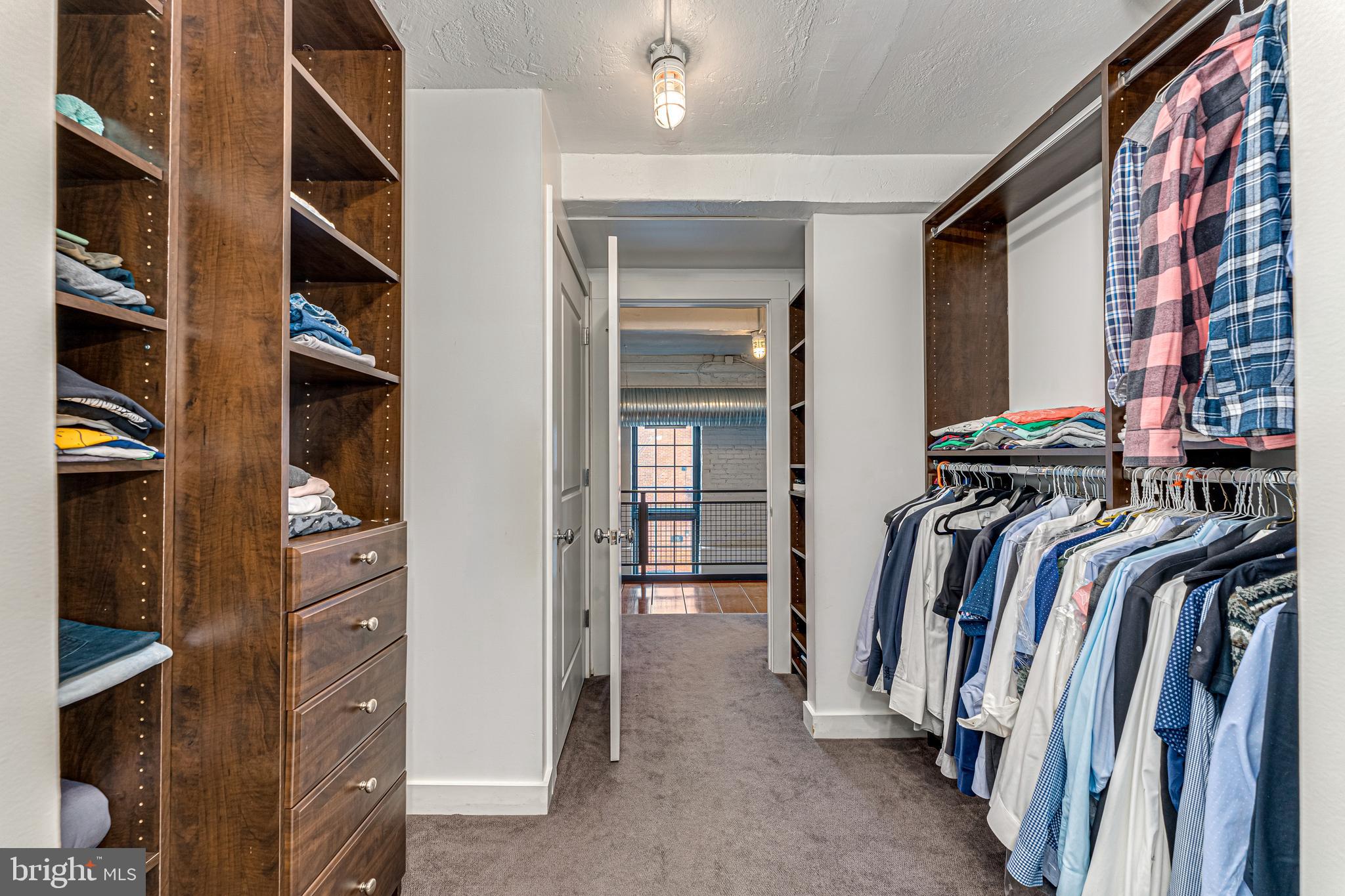 LITTLE ITALY - Residential