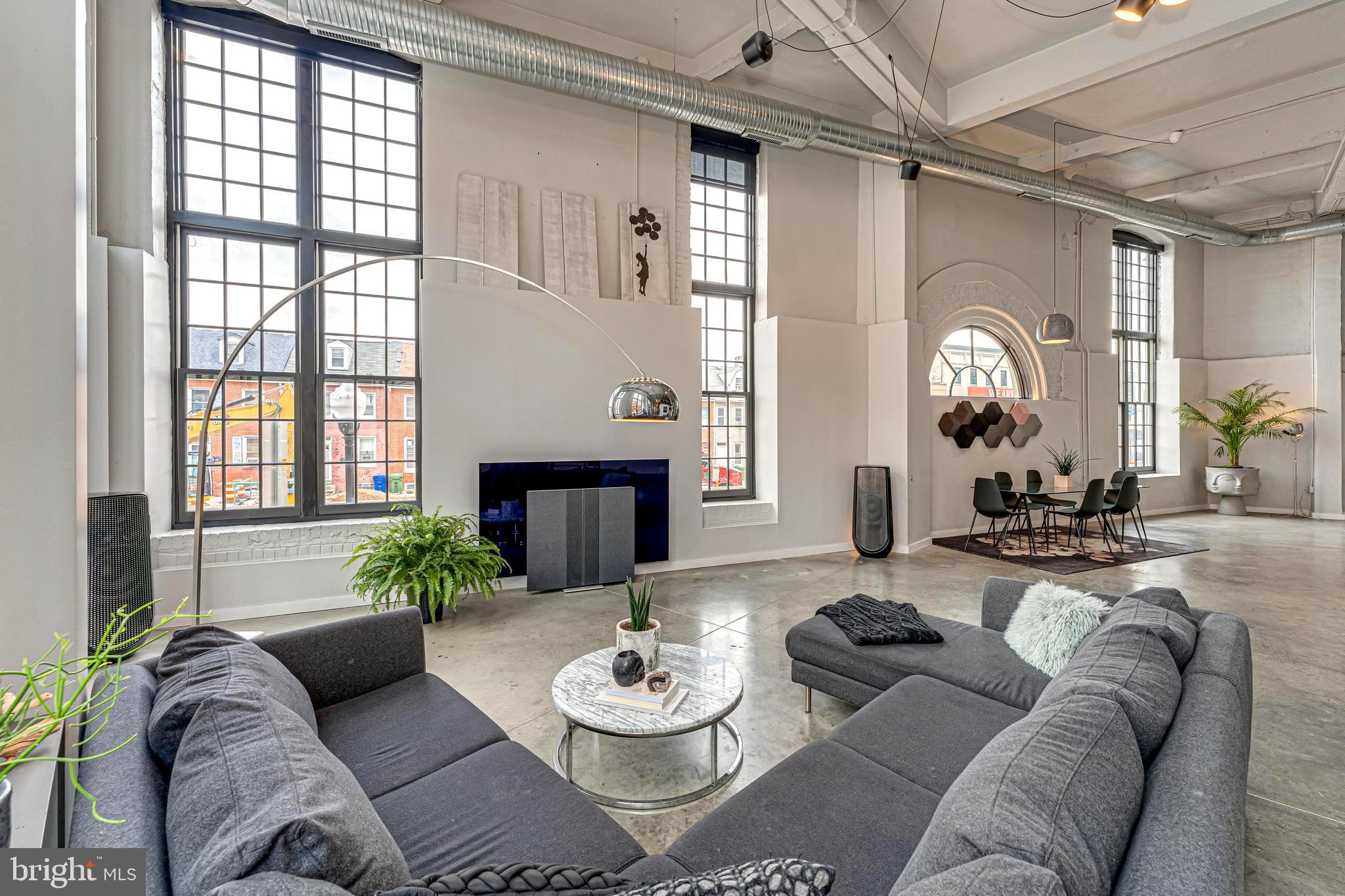 LITTLE ITALY - Residential