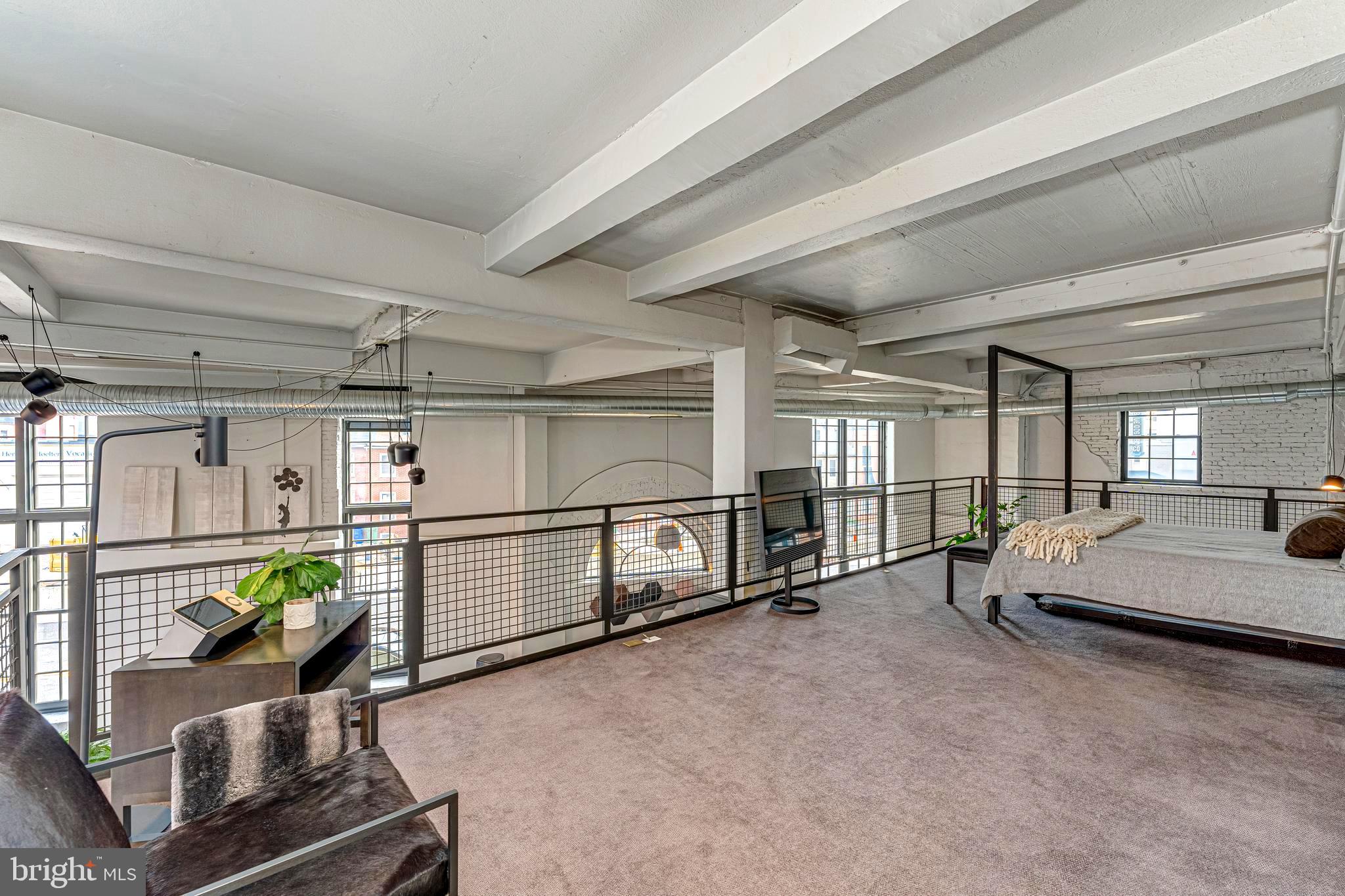 LITTLE ITALY - Residential