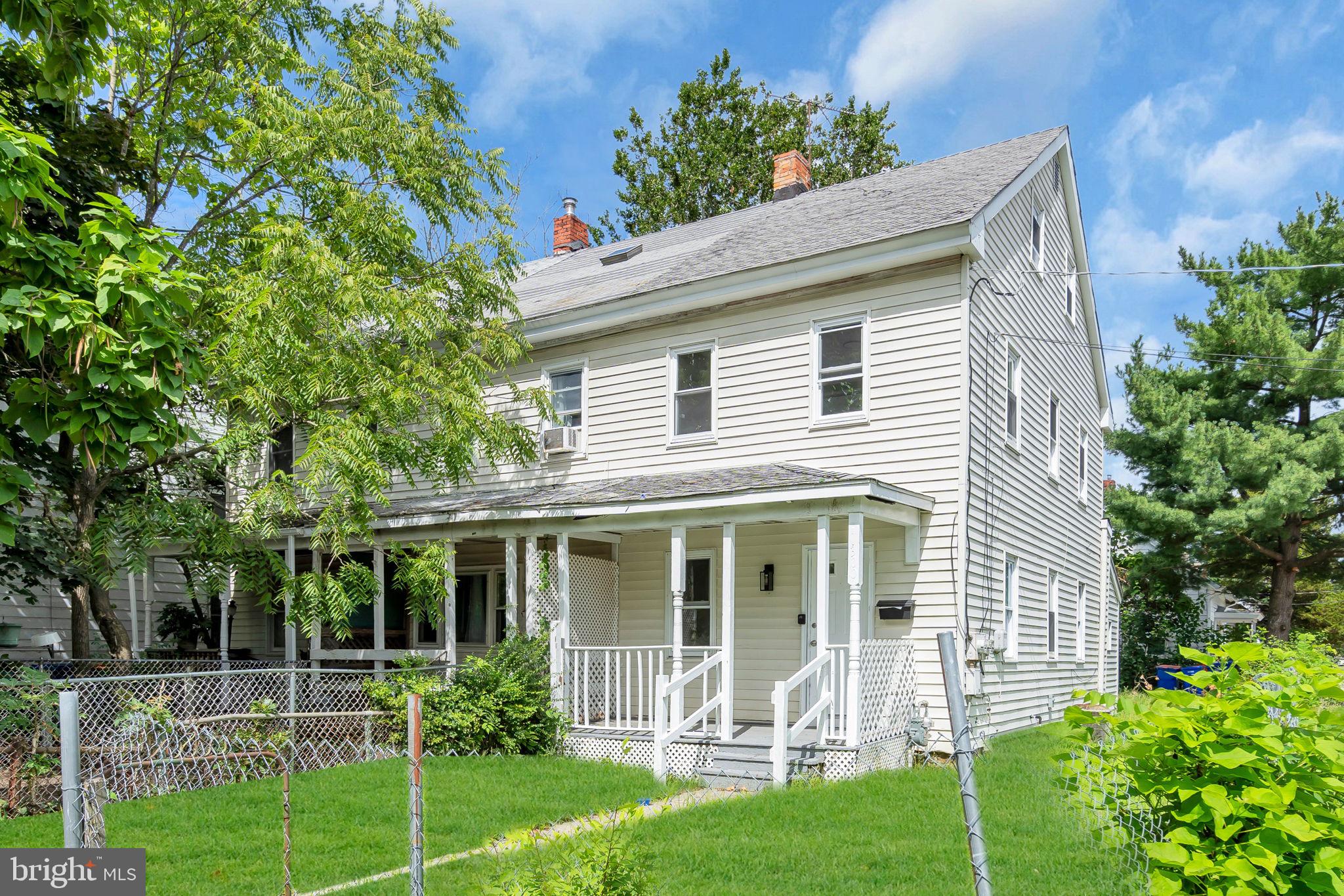 300 W FOUNDRY STREET