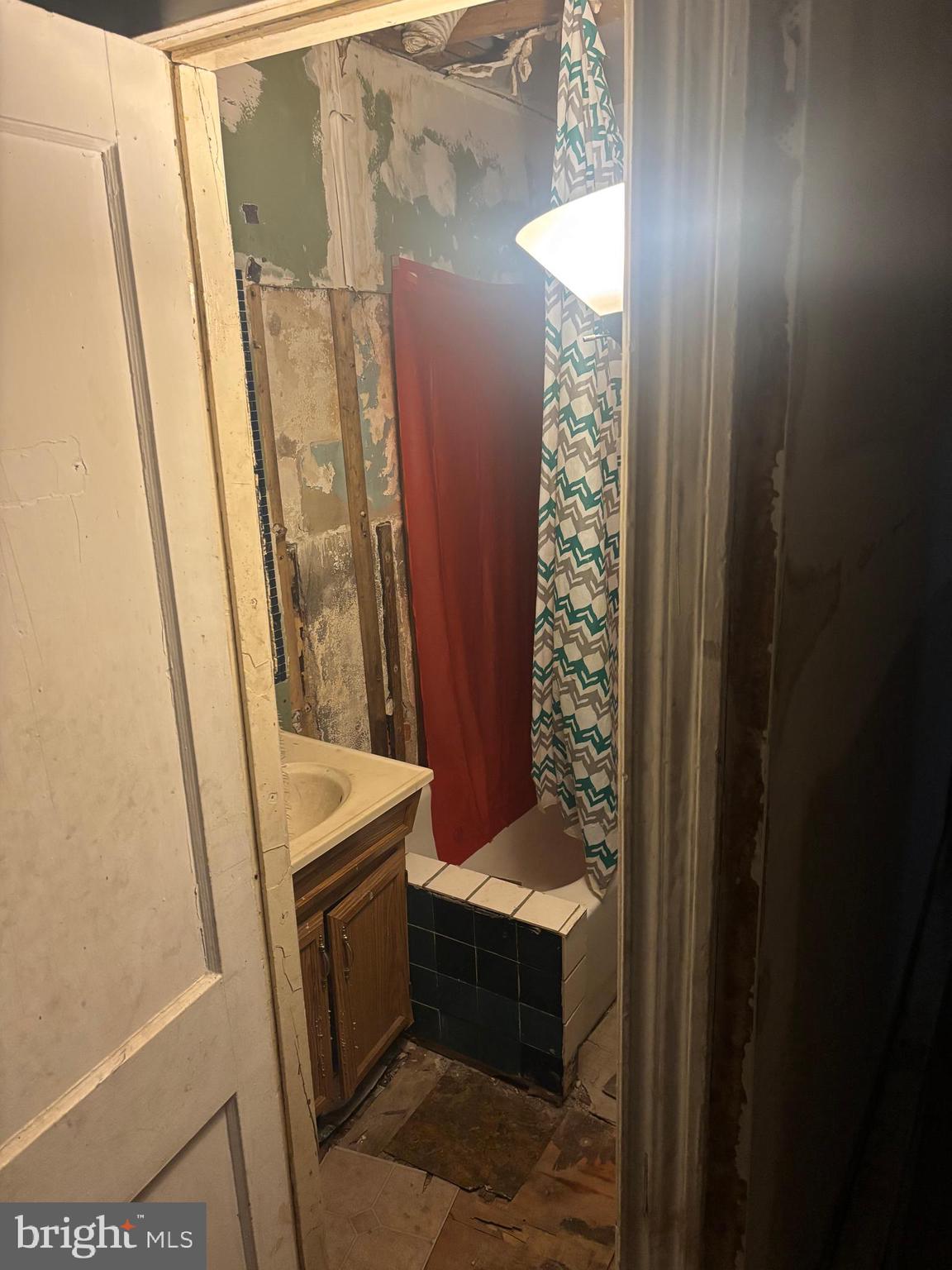 STRAWBERRY MANSION - Residential