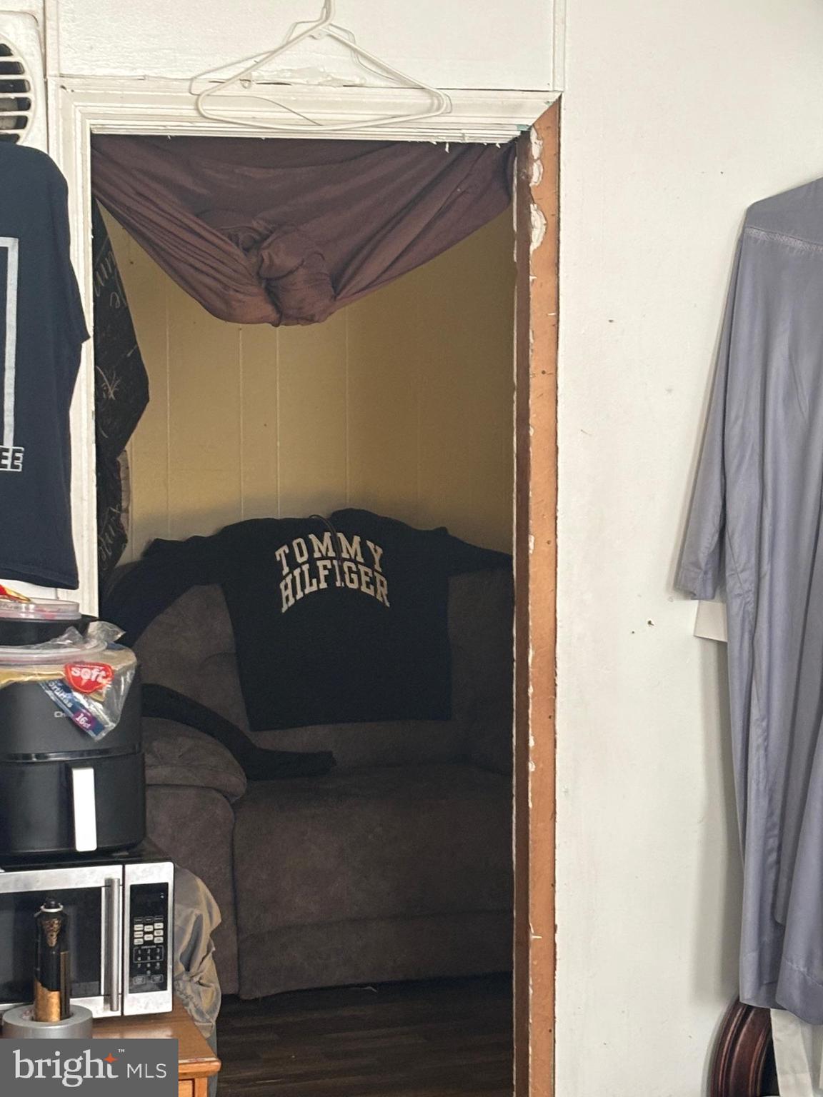 STRAWBERRY MANSION - Residential