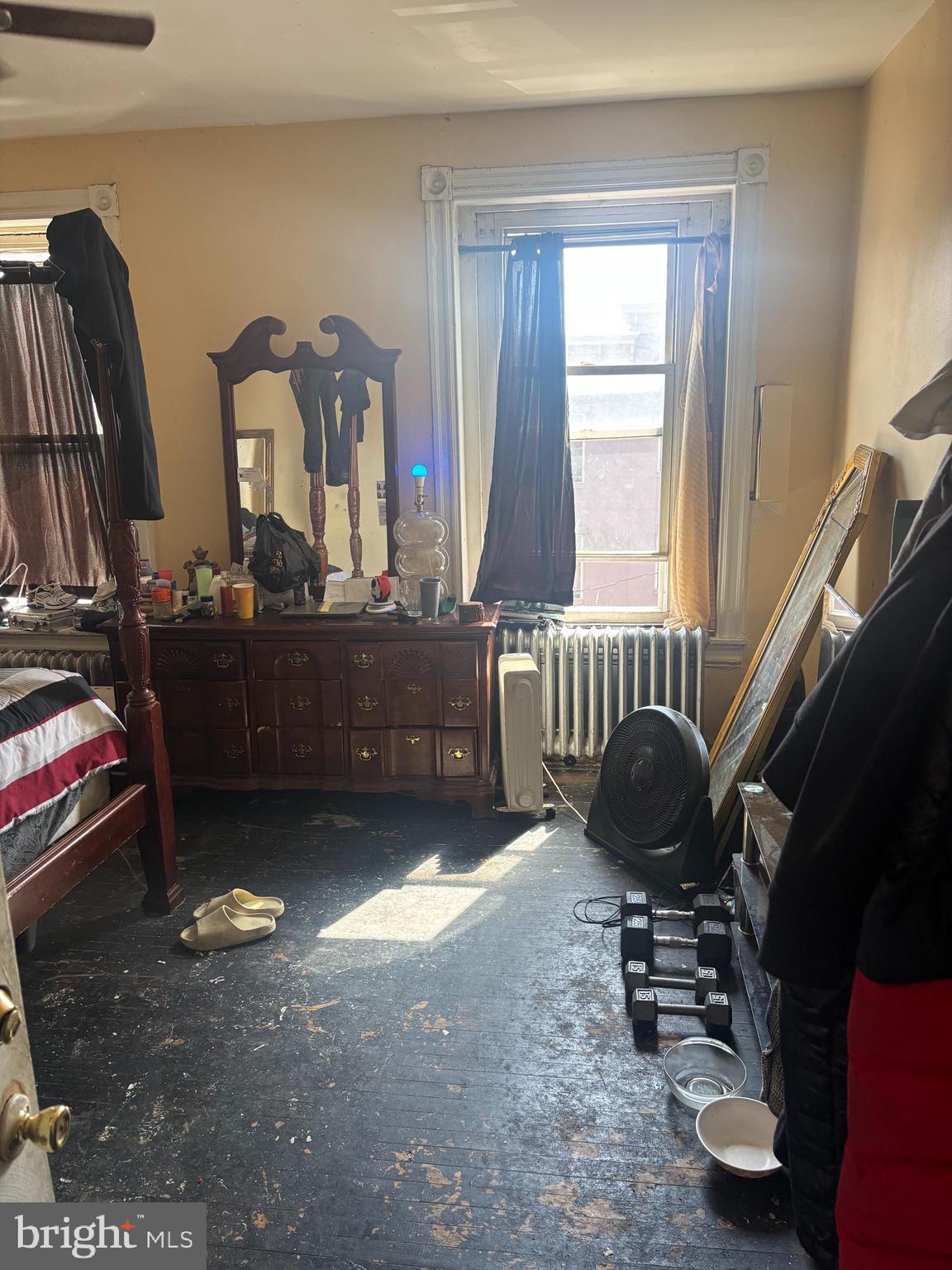 STRAWBERRY MANSION - Residential