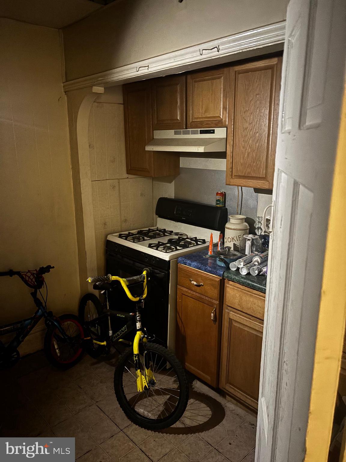 STRAWBERRY MANSION - Residential