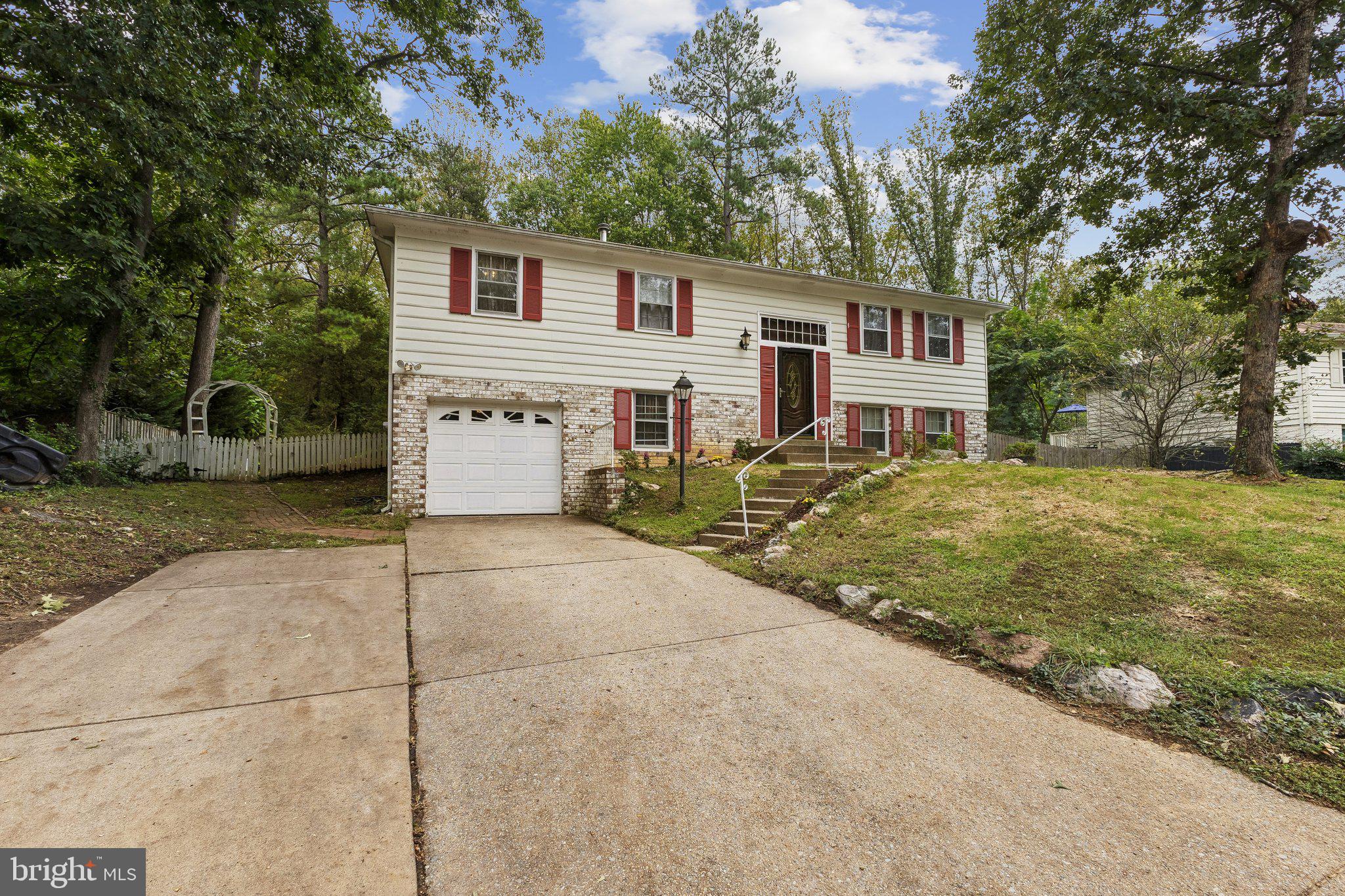 12011 SKIPJACK COURT