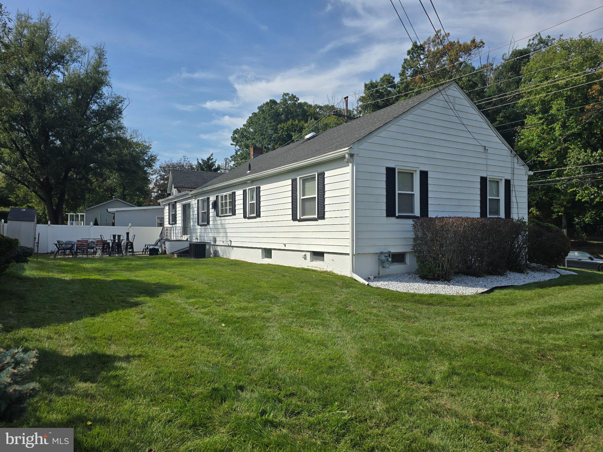 159 GREEN LANE