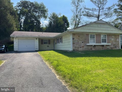 Homes For Rent - 15713 Pointer Ridge Drive<br/> BOWIE, MD 20716