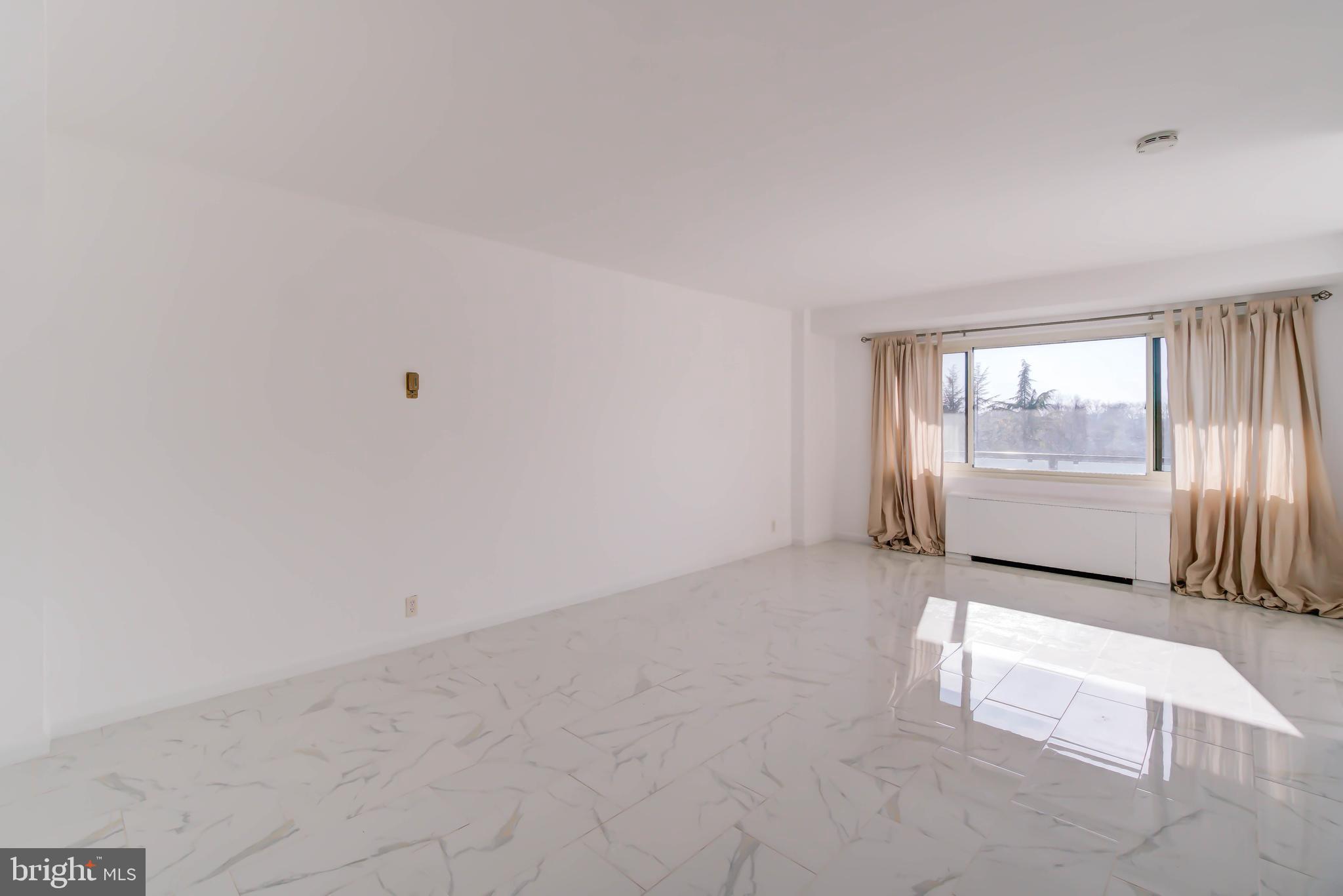 WESLEY HEIGHTS - Residential Lease