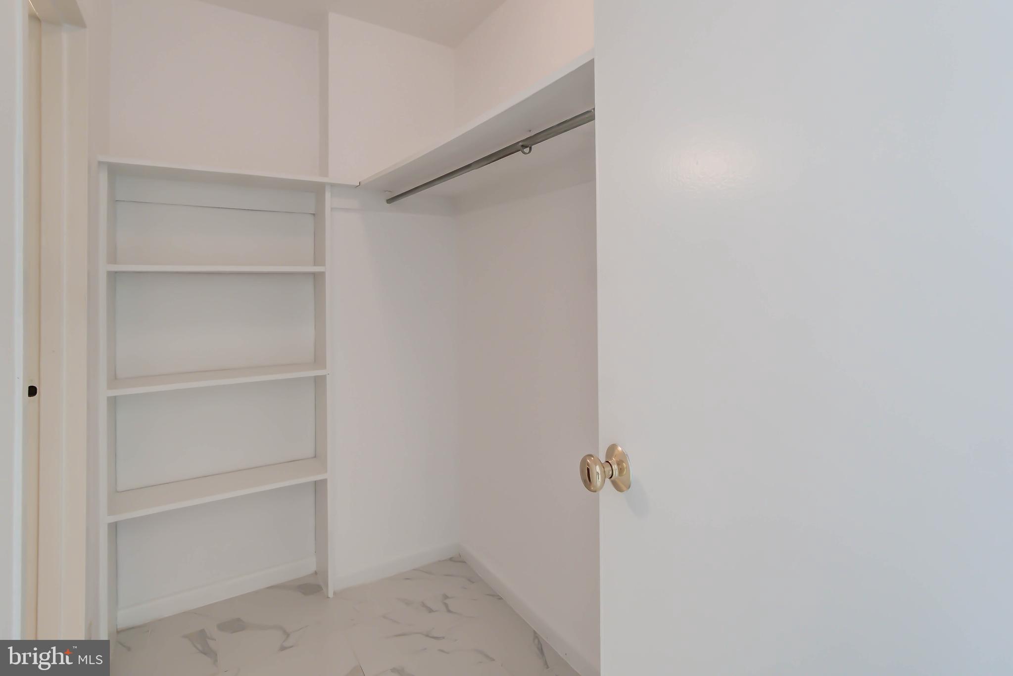 WESLEY HEIGHTS - Residential Lease