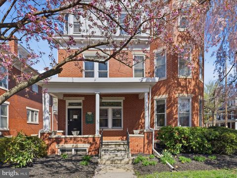 Photo of 2201 N 2nd Street, HARRISBURG, PA 17110 (MLS # PADA2057782)