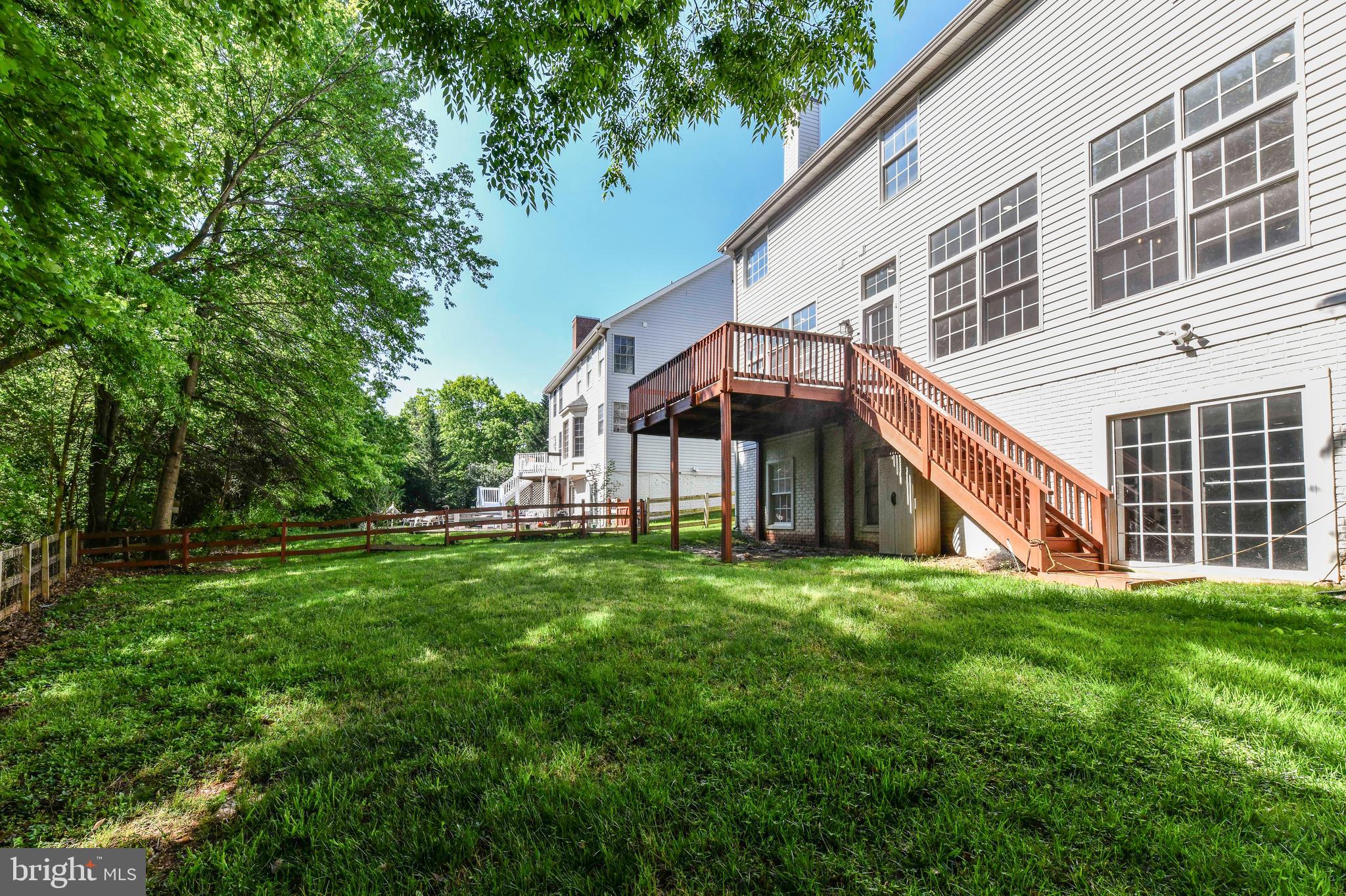 POTOMAC LAKES - Residential Lease